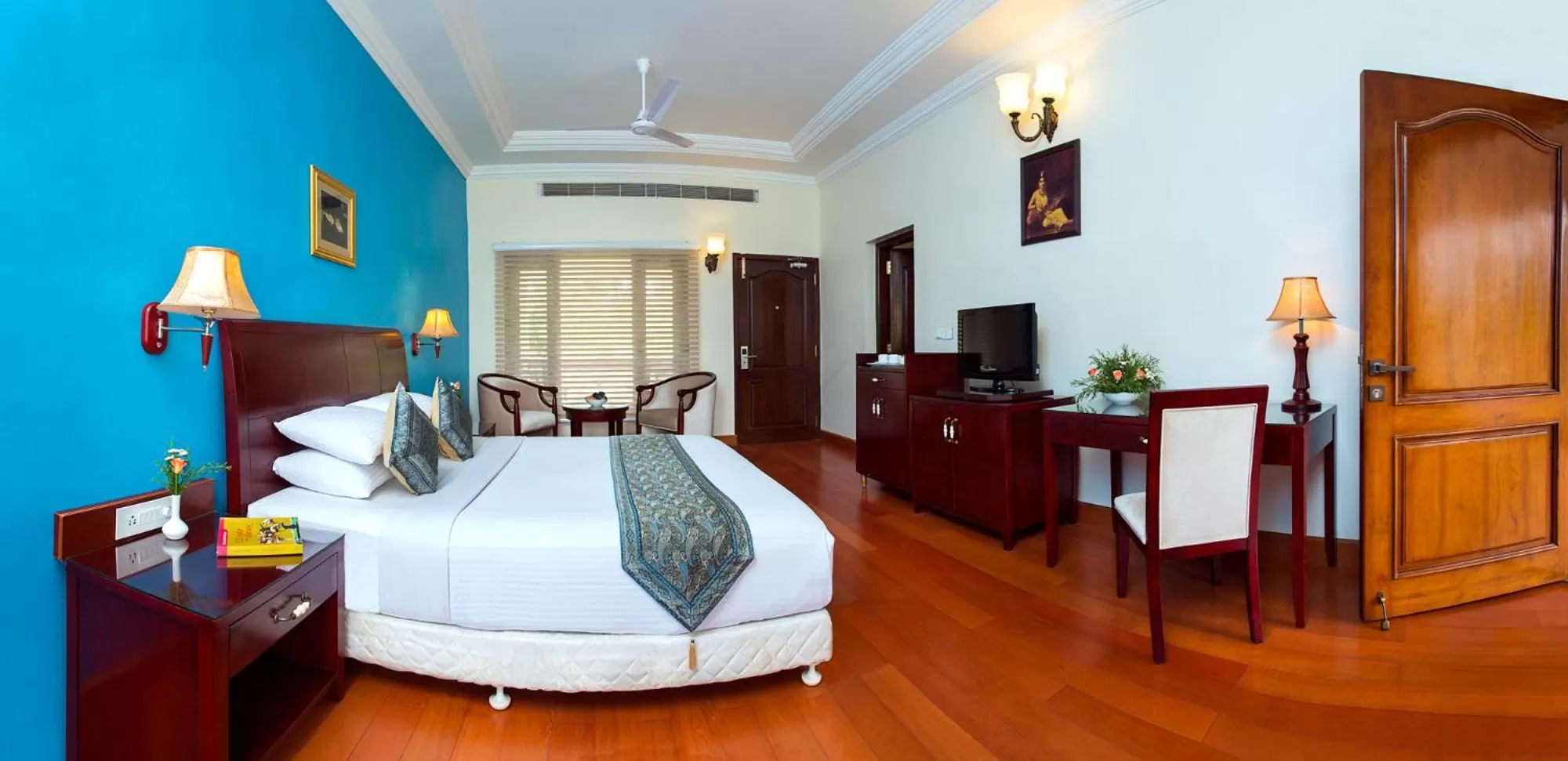 Bed in GReaT Trails Riverview Thanjavur By GRT Hotels