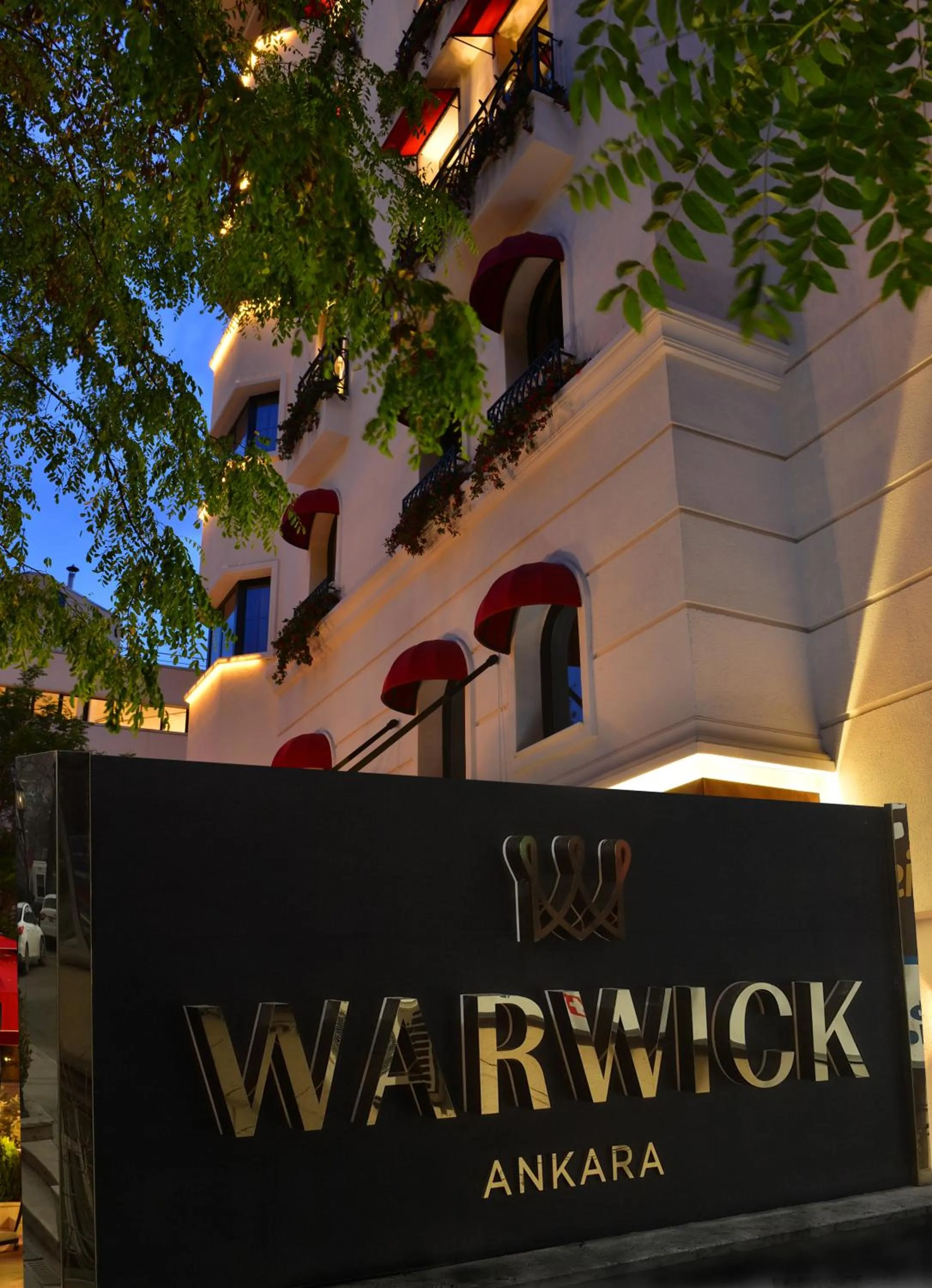 Facade/entrance in Warwick Ankara