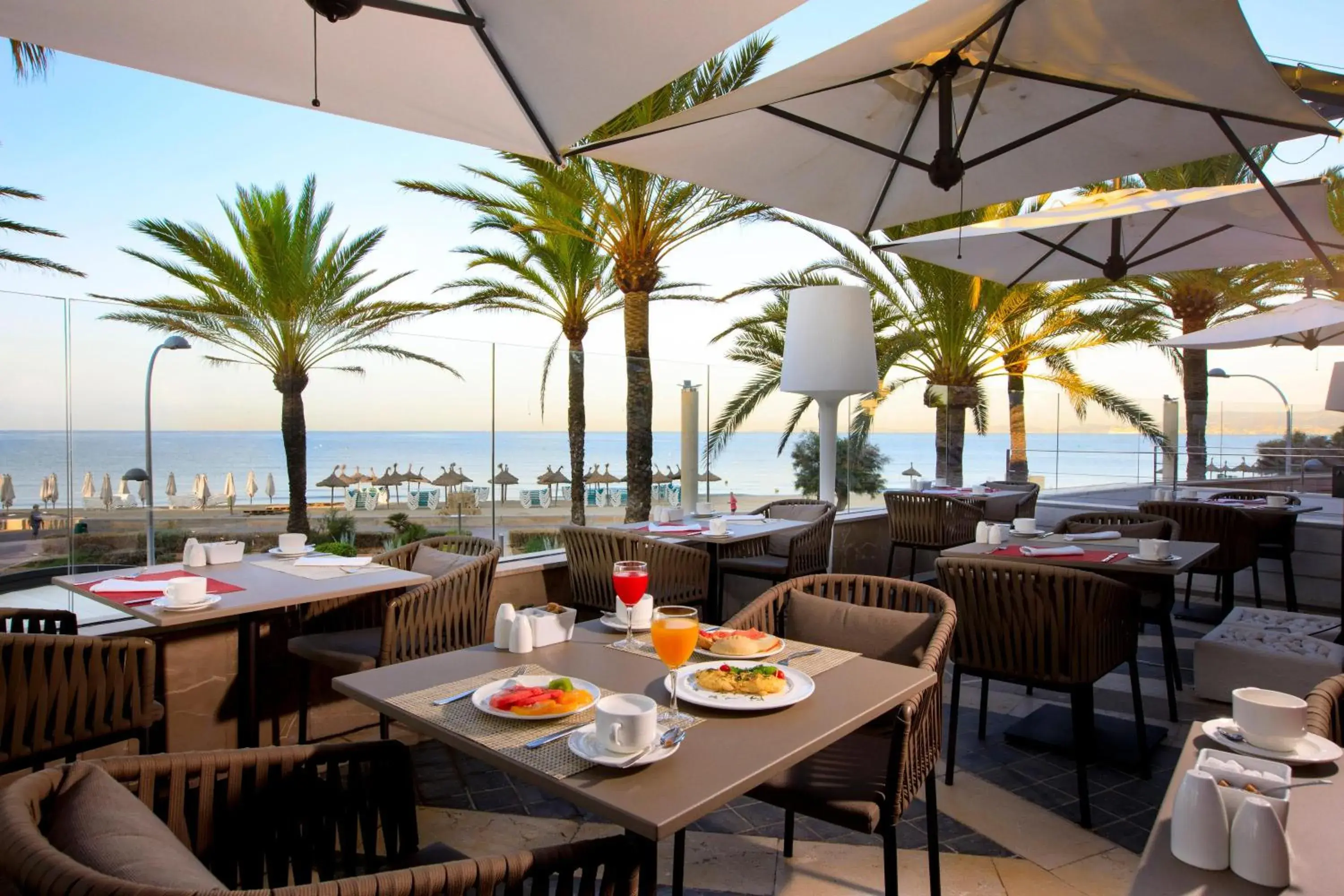 Balcony/Terrace, Restaurant/Places to Eat in Pure Salt Garonda - Adults Only