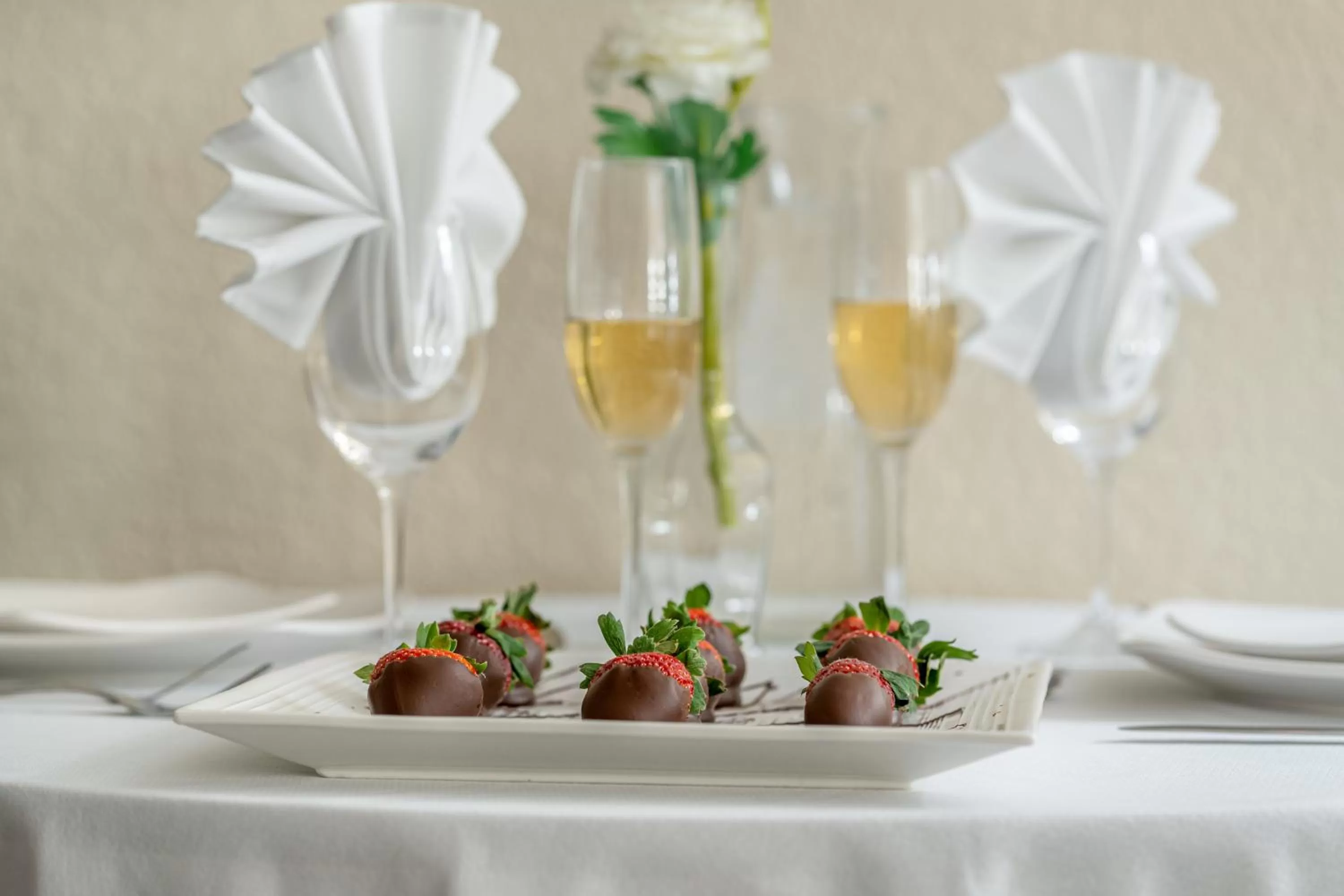 Food and drinks in Grand Williston Hotel and Conference Center