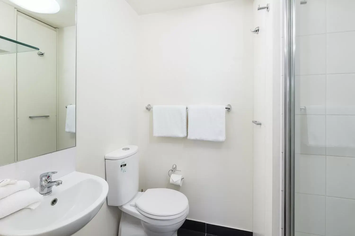 Bathroom in City Edge North Melbourne Apartment Hotel