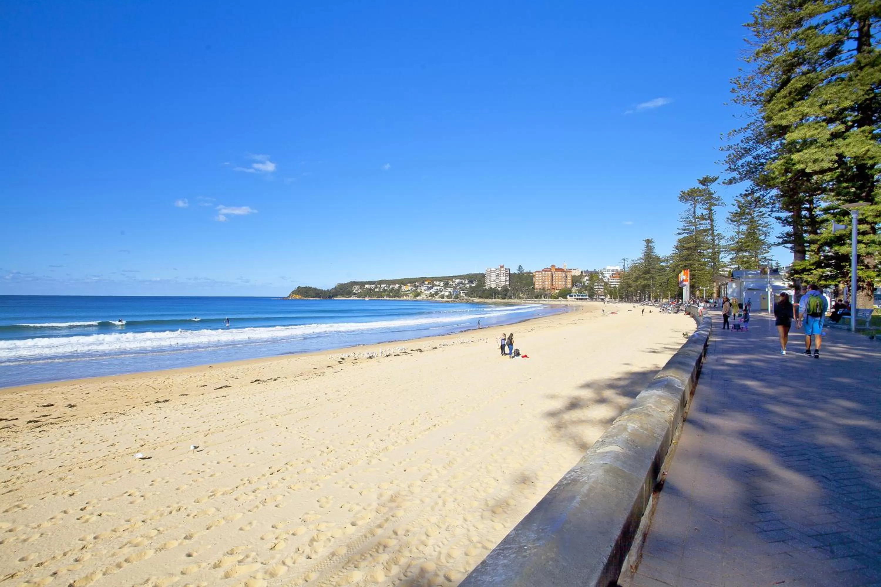 Beach in Manly Paradise Motel & Apartments