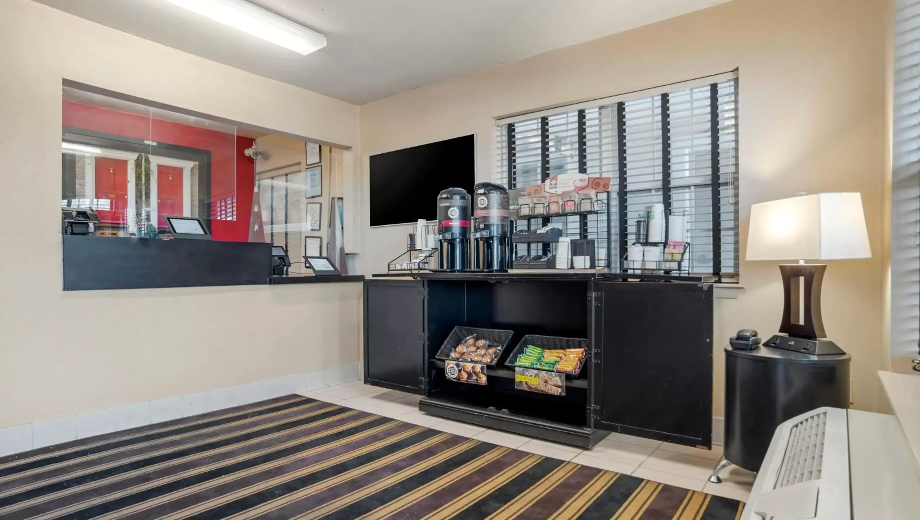 Lobby or reception in Home 1 Suites Extended Stay