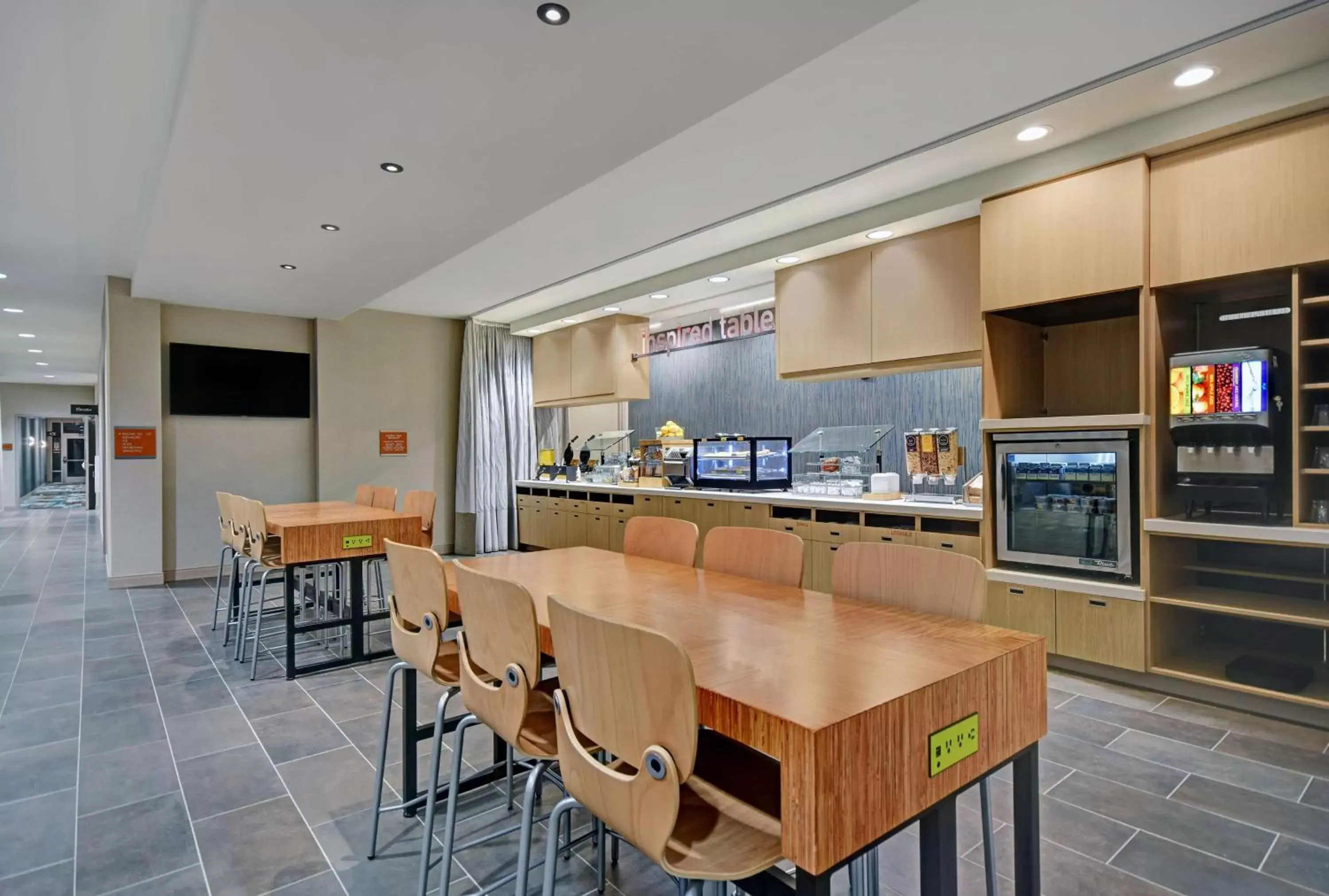 Breakfast, Restaurant/Places to Eat in Home2 Suites By Hilton Raleigh North I-540