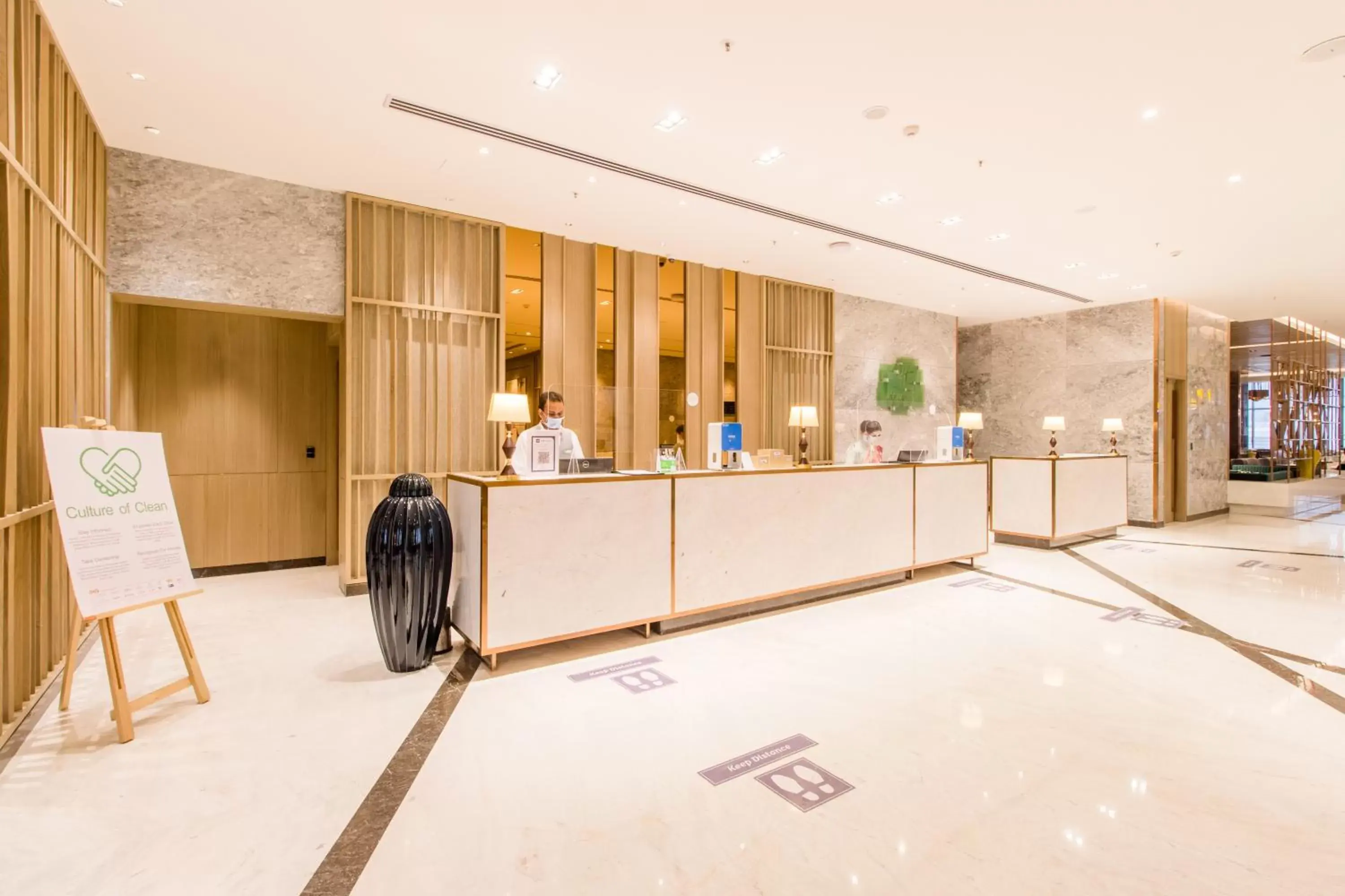 Lobby or reception, Lobby/Reception in Holiday Inn Chandigarh Zirakpur, an IHG Hotel