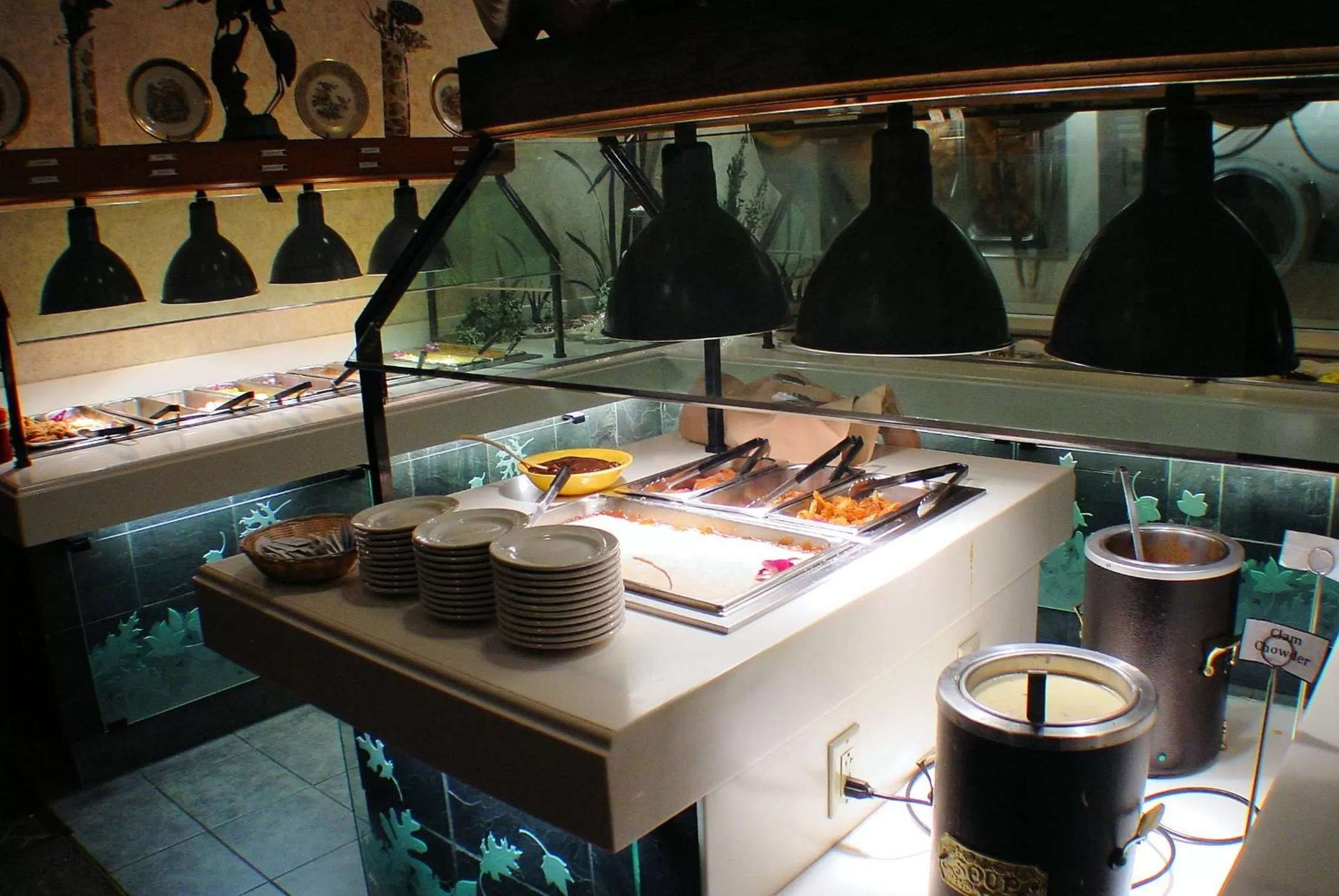 Restaurant/places to eat in Fort Harrison State Park Inn