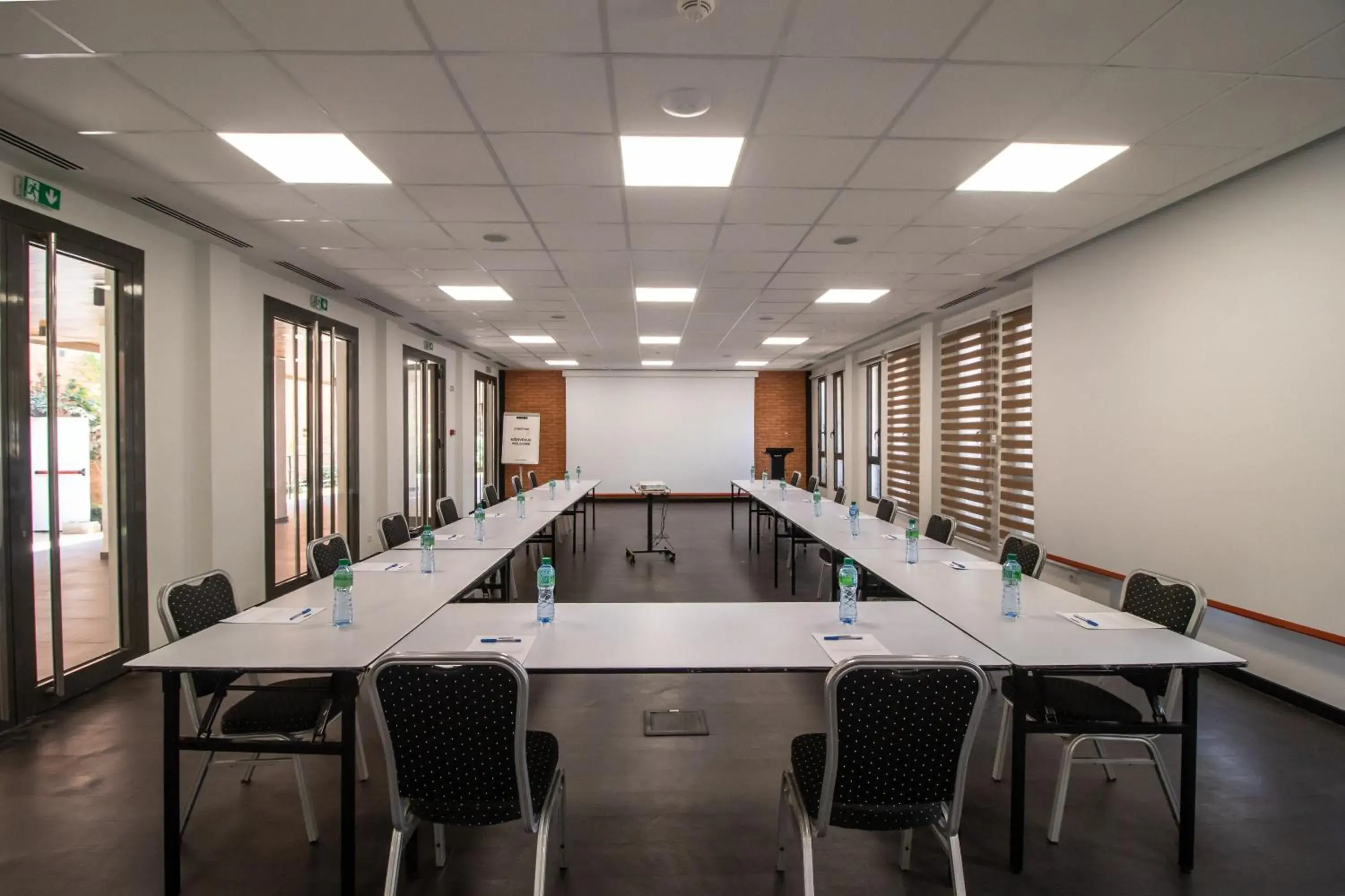 Business facilities in ONOMO Hotel Dakar