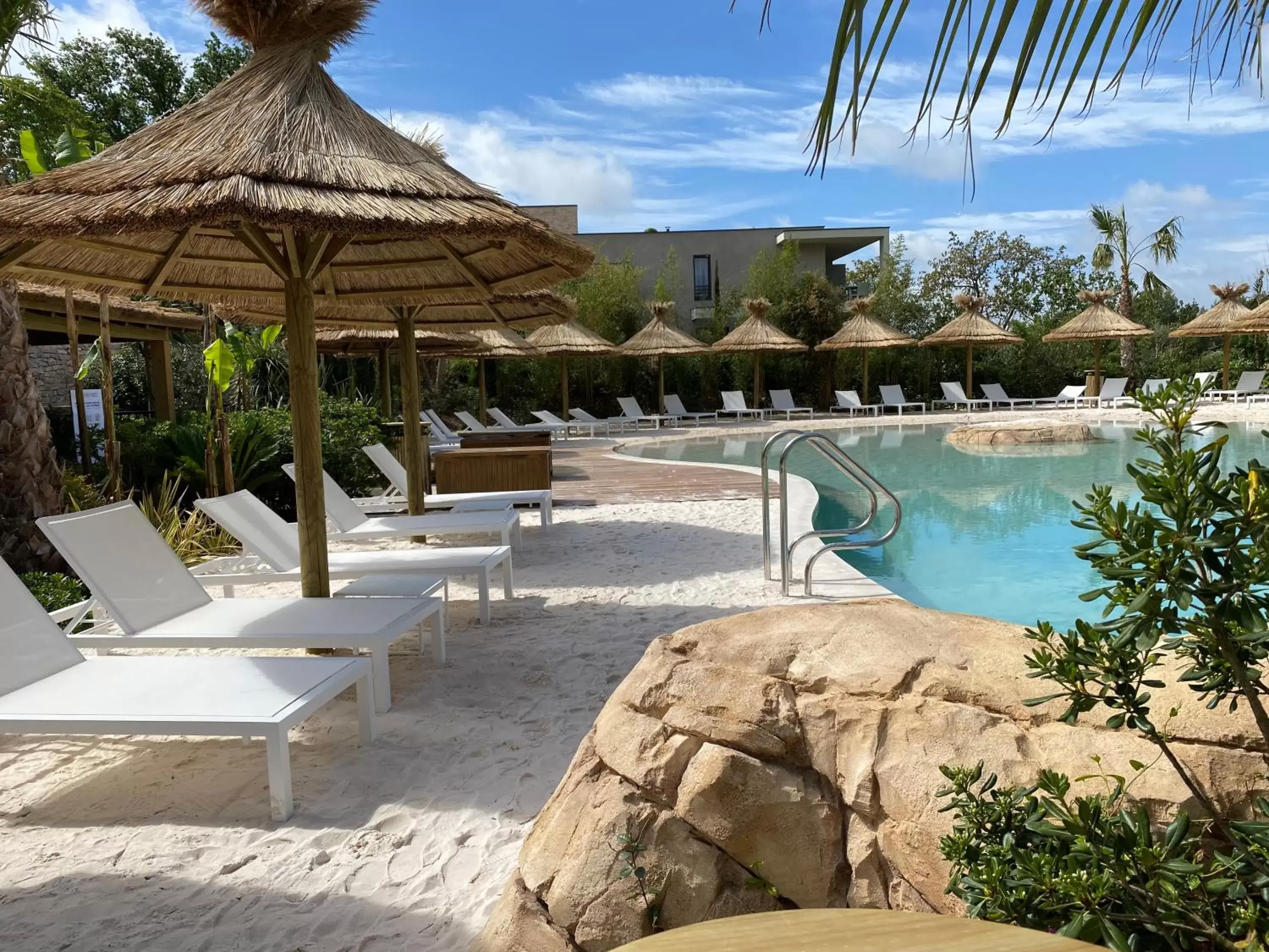 Beach, Swimming Pool in Domaine du Mas De Pierre