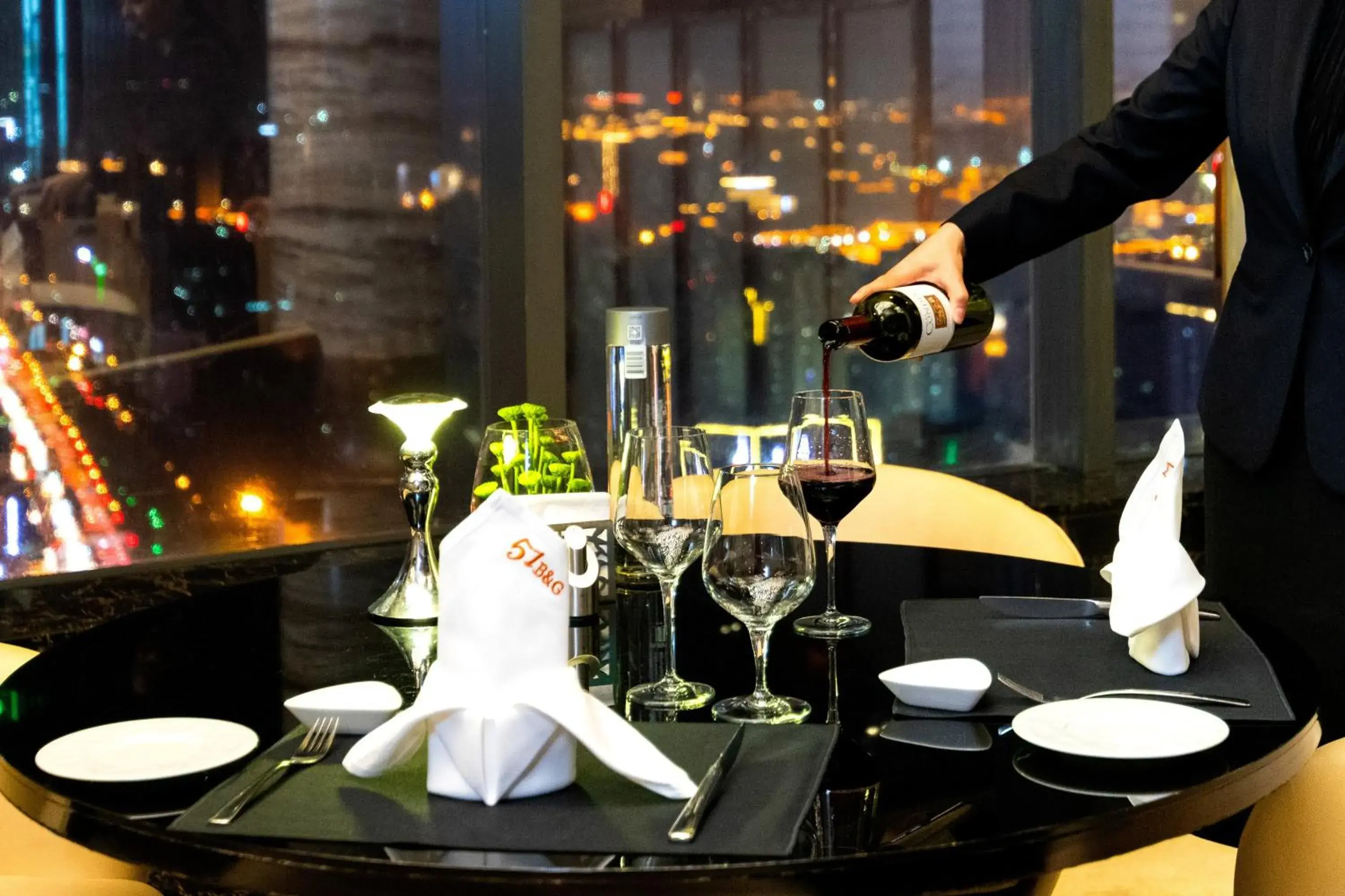 Restaurant/places to eat in Crowne Plaza Xi'an by IHG Restaurant/places to eat in Crowne Plaza Xi'an by IHG