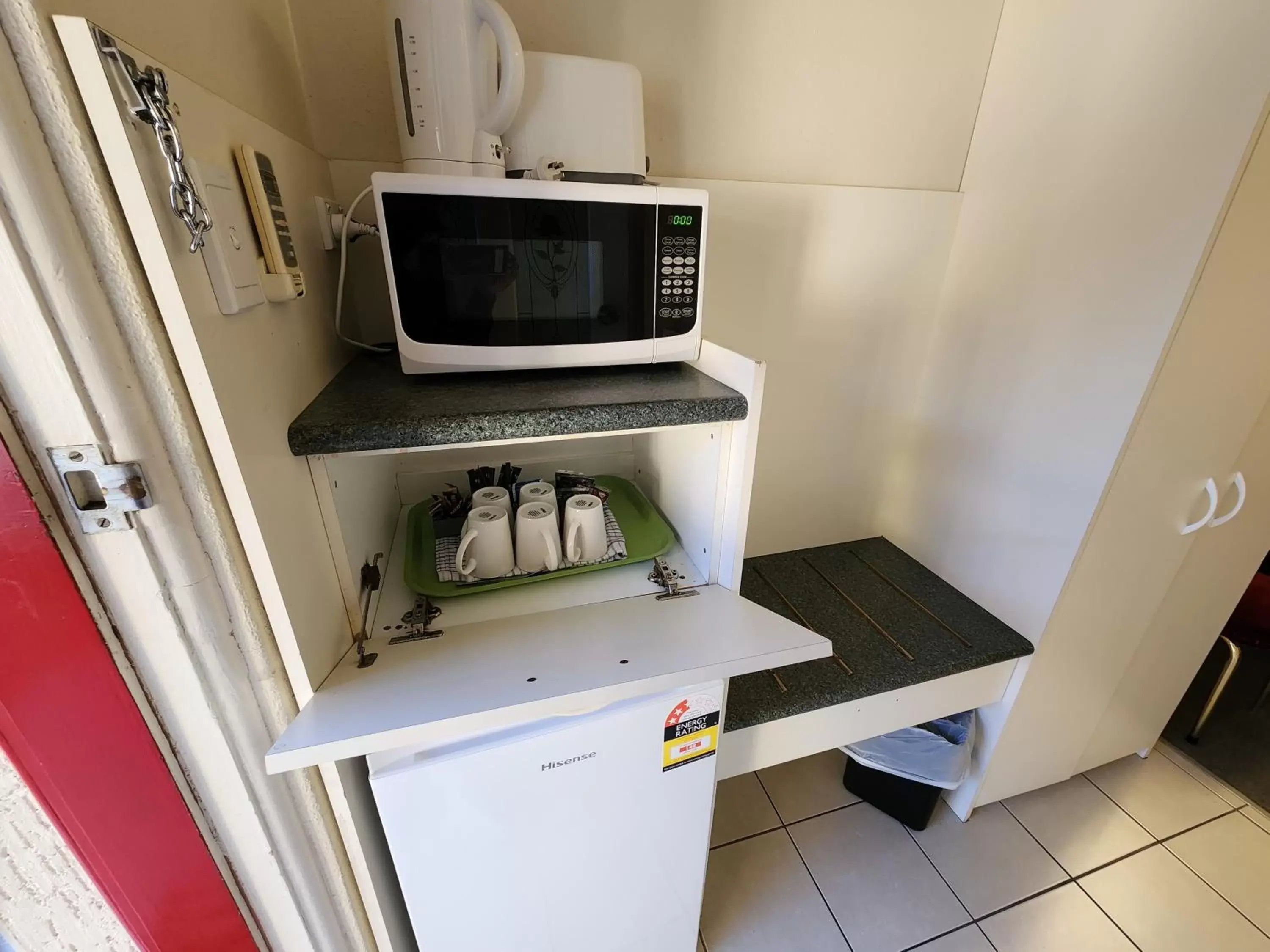 Kitchen/Kitchenette in Hume Inn Motel Albury CBD