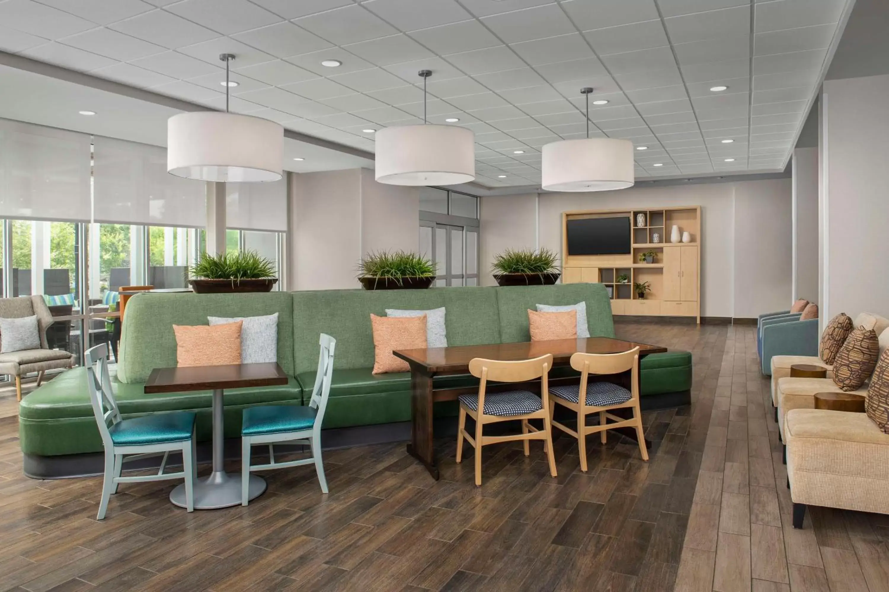 Lobby or reception in Home2 Suites By Hilton Summerville Lobby or reception in Home2 Suites By Hilton Summerville