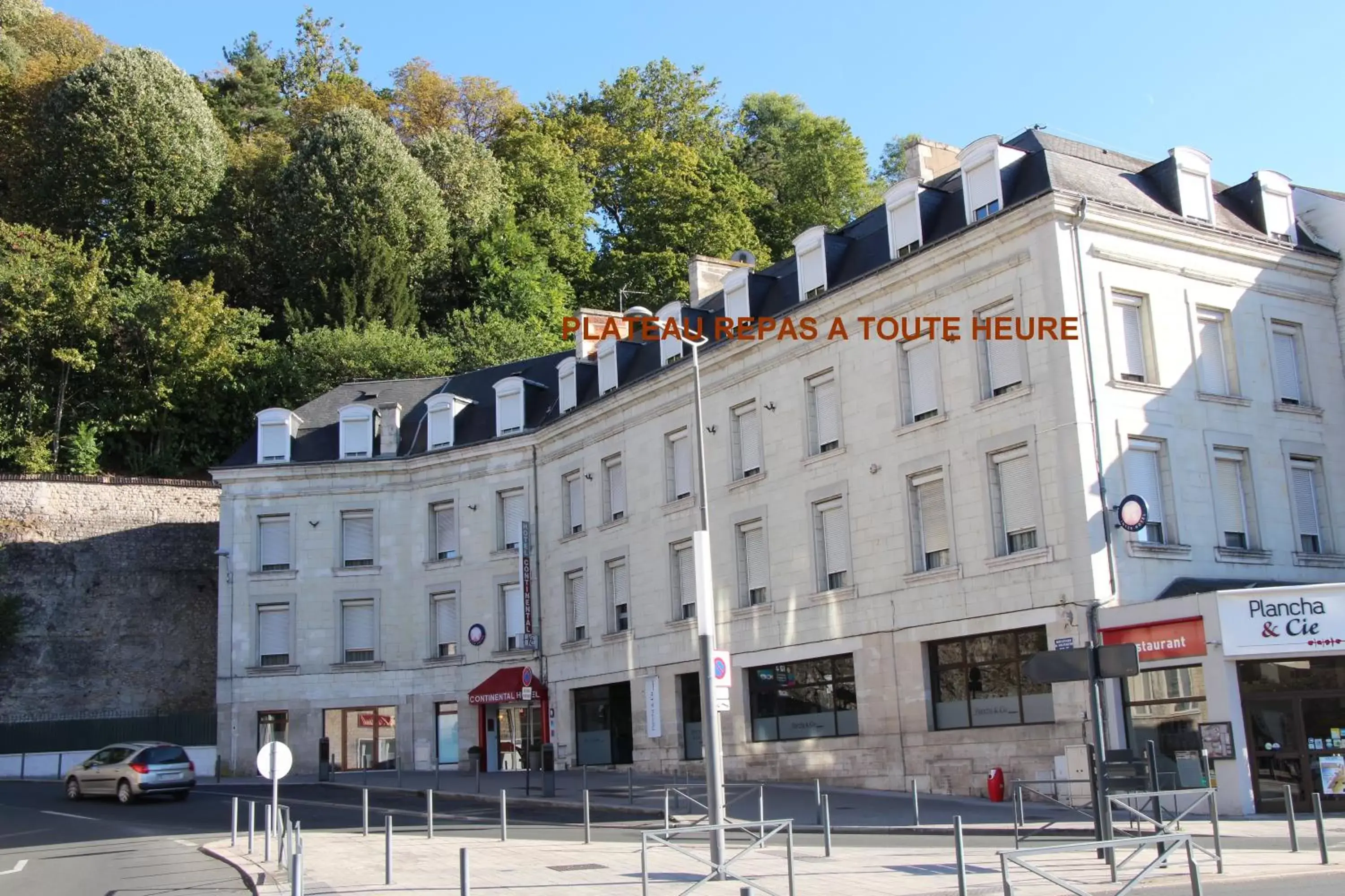 Property building in The Originals City, Hôtel Continental, Poitiers (Inter-Hotel)