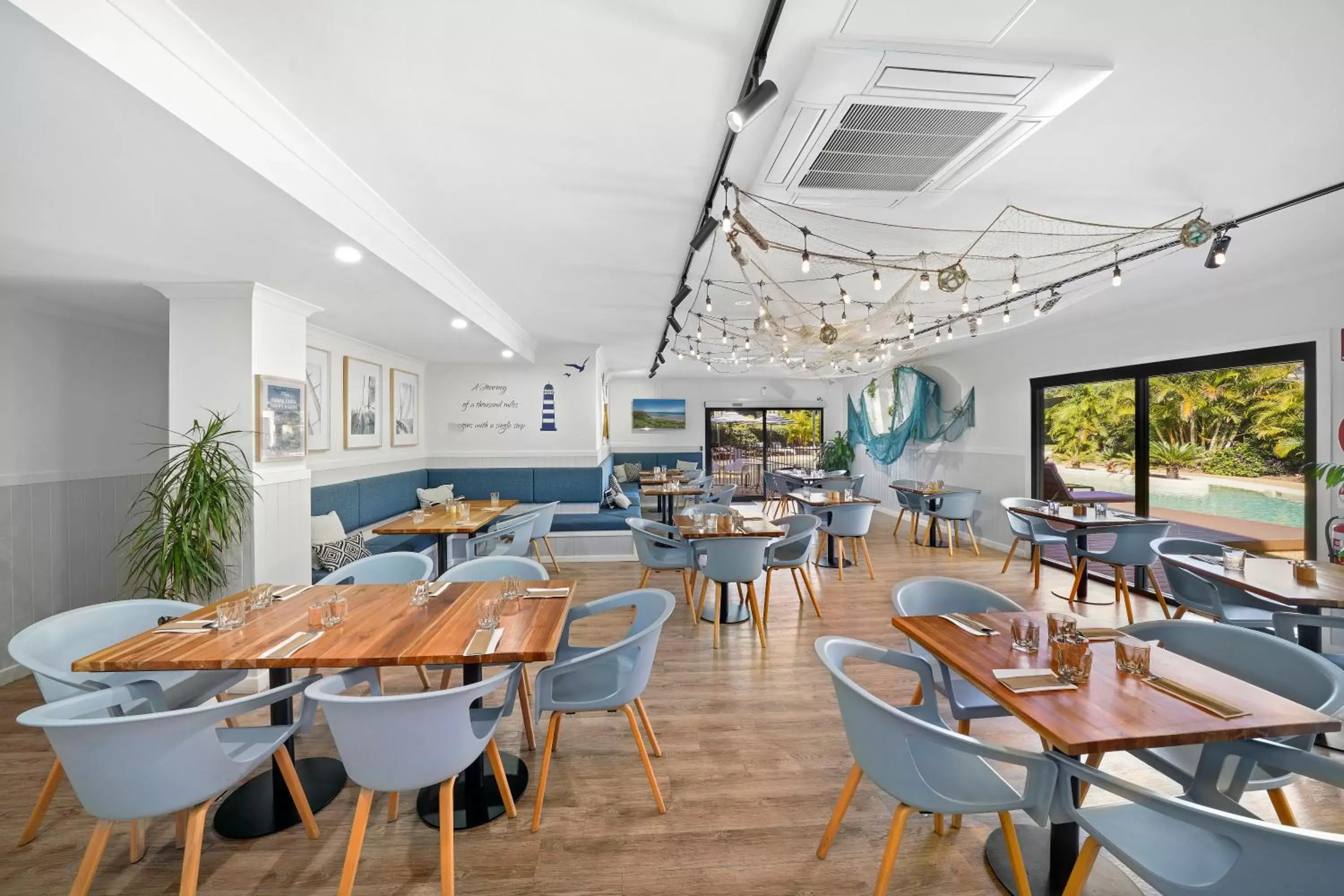 Restaurant/Places to Eat in Club Wyndham Flynns Beach, Trademark Collection by Wyndham