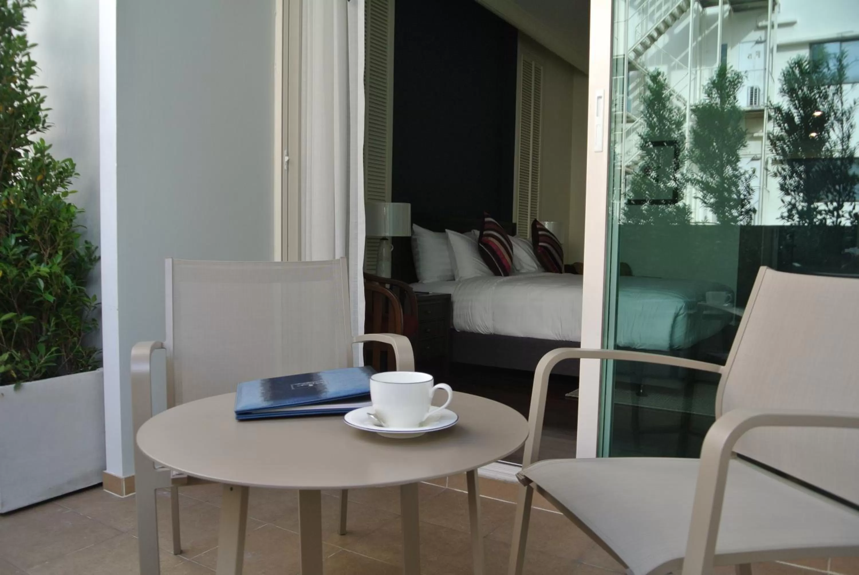 The Rose Residence, Bangkok