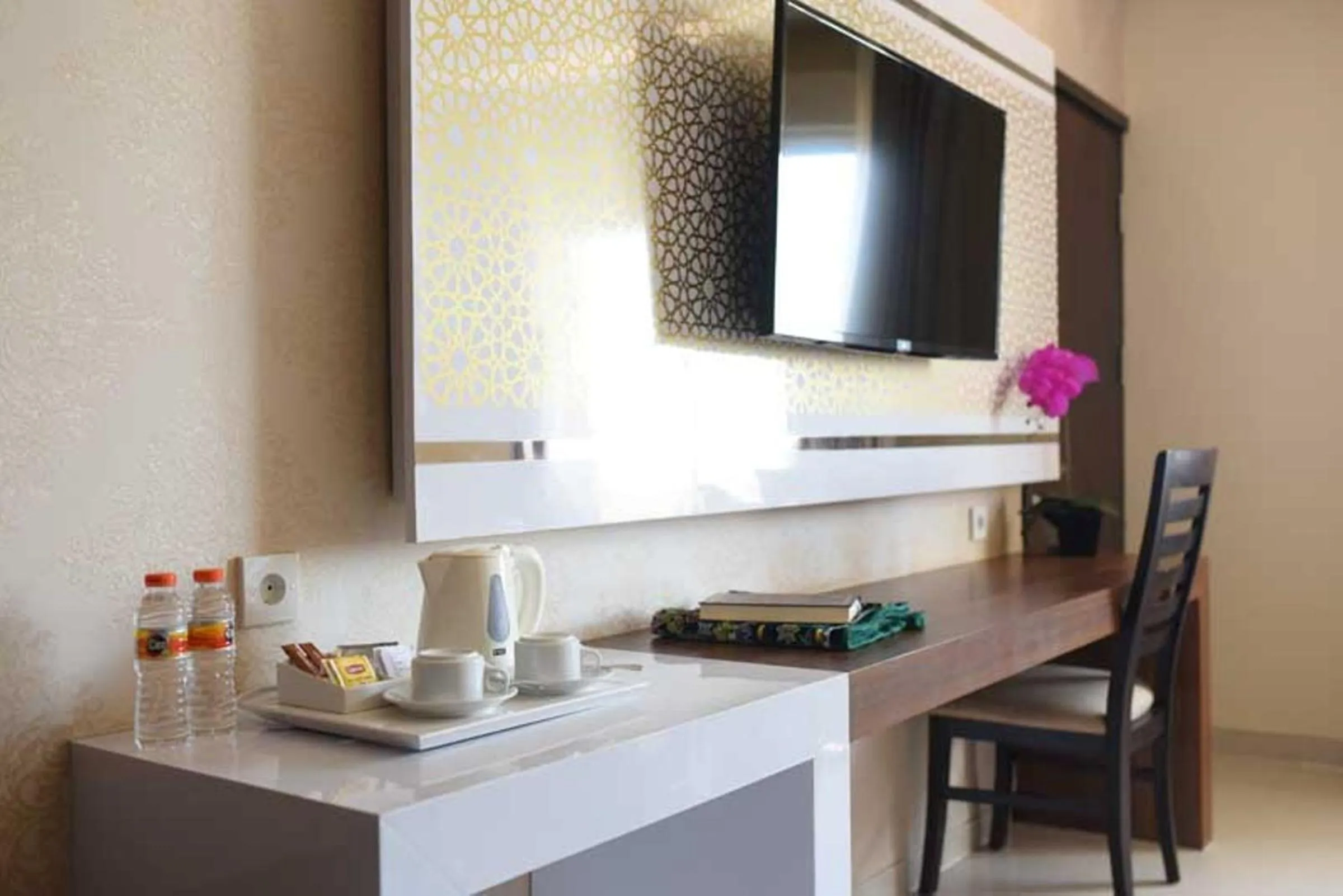 Bedroom in Namira Syariah Hotel Surabaya