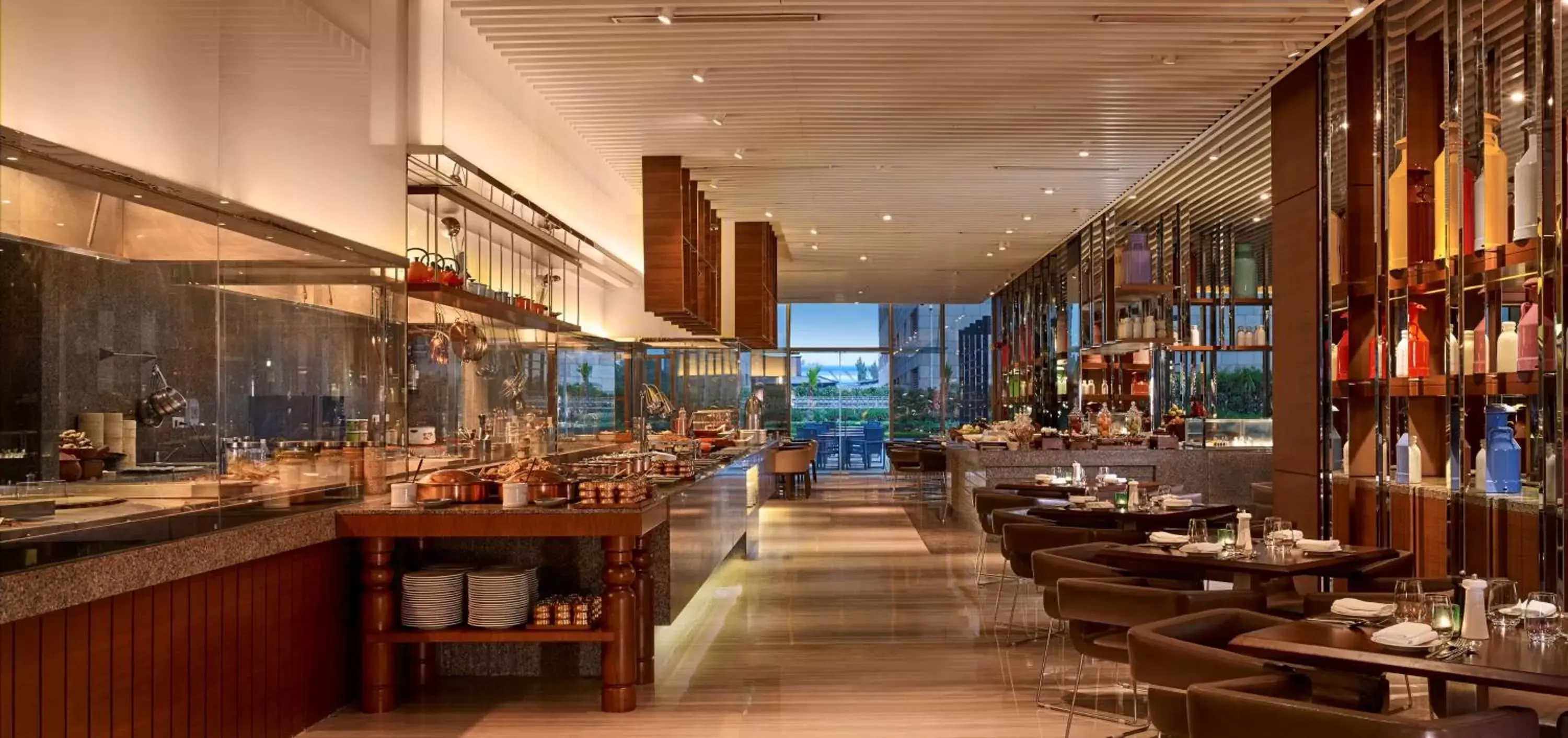 Restaurant/places to eat in Hyatt Regency Chandigarh Restaurant/places to eat in Hyatt Regency Chandigarh