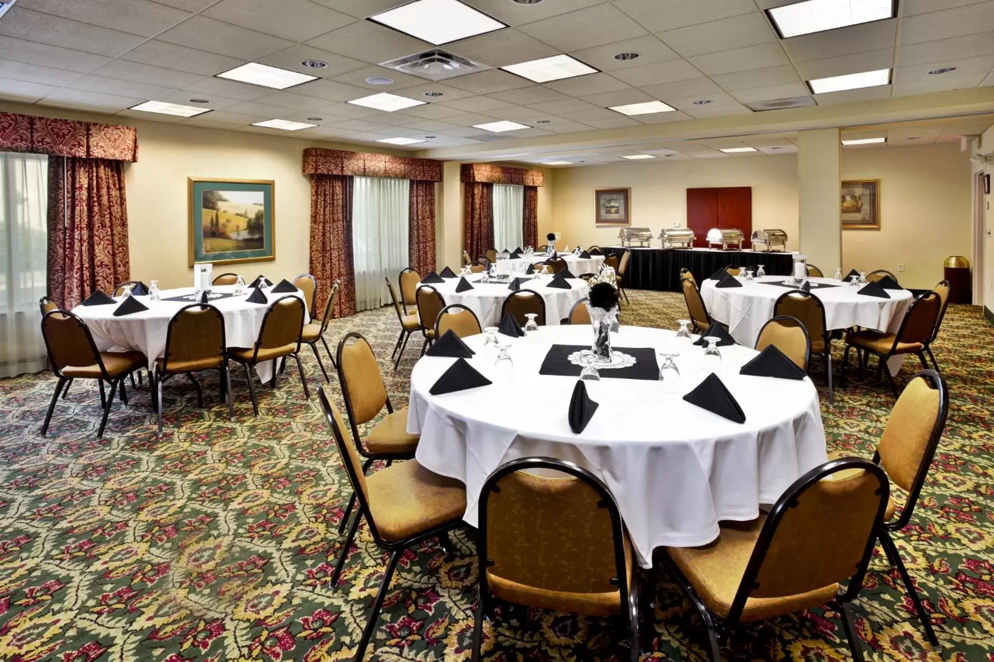 Banquet/Function facilities, Banquet Facilities in Holiday Inn Hotel & Suites Ann Arbor University of Michigan Area, an IHG Hotel