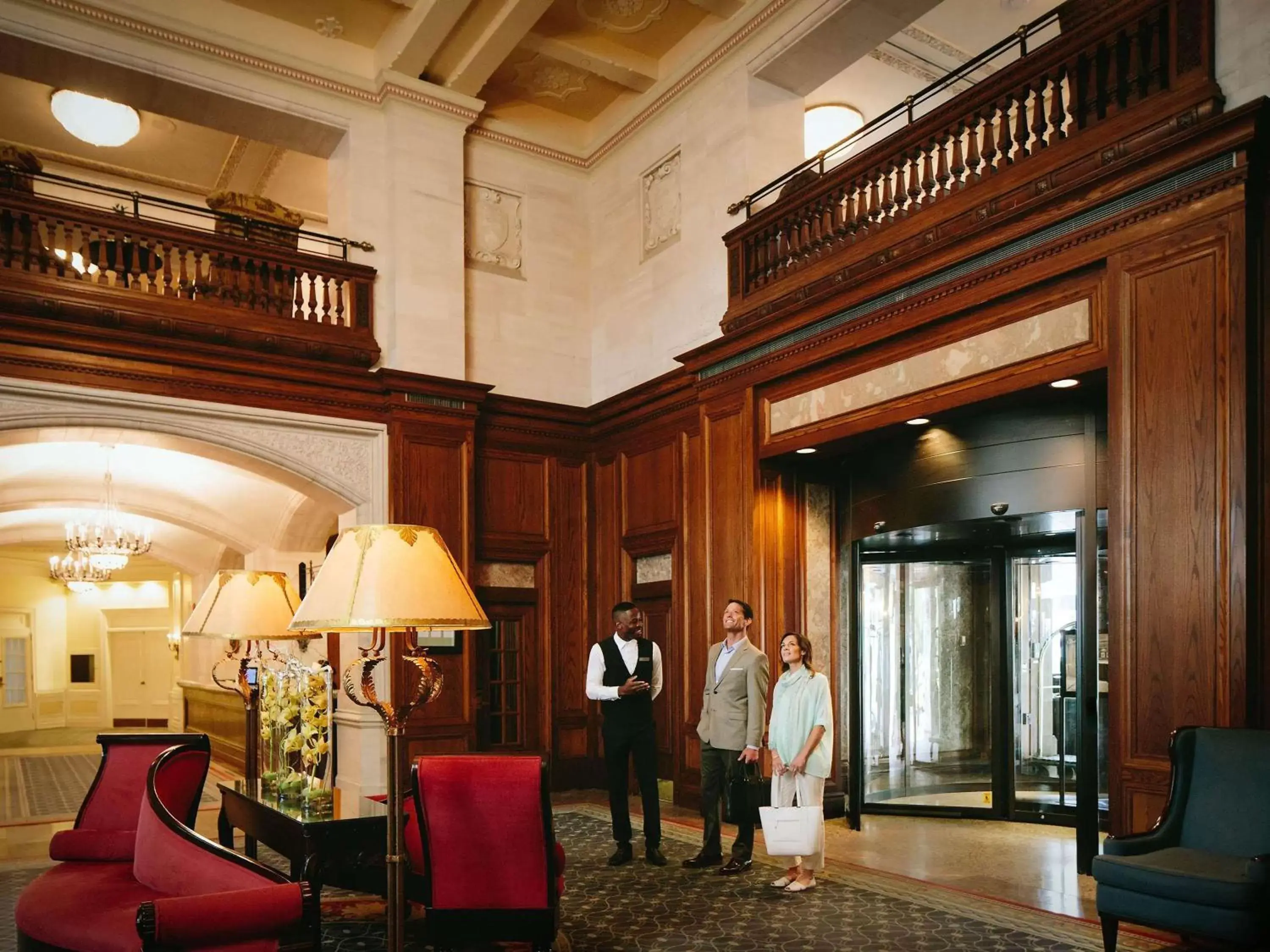 Restaurant/places to eat, Lobby/Reception in Fairmont Hotel Macdonald