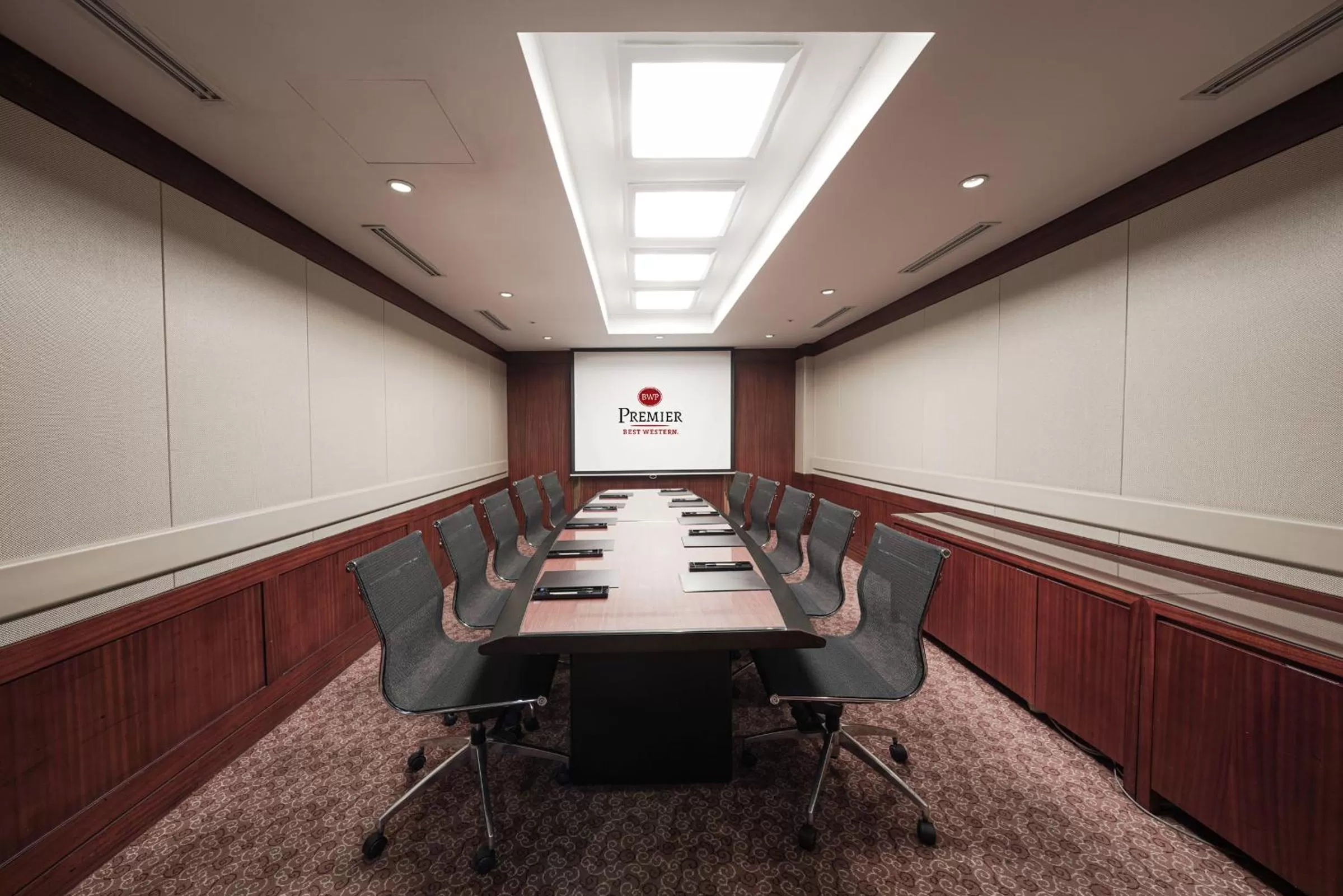 Business facilities in Best Western Premier Gangnam Hotel