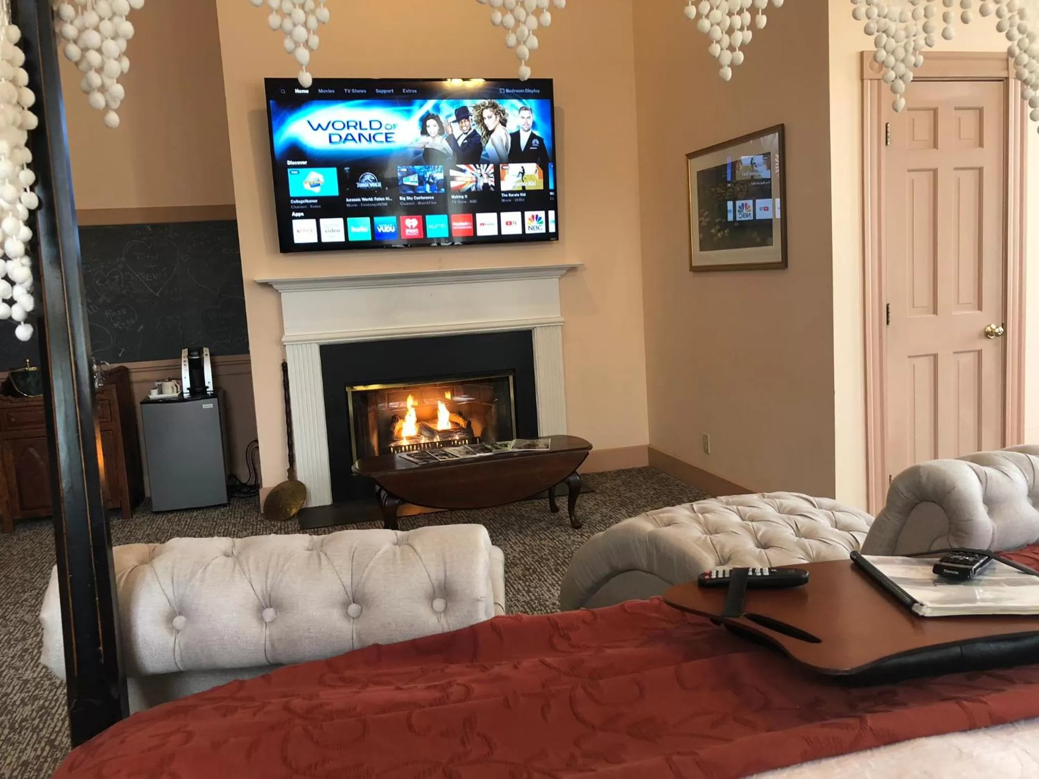 TV and multimedia in Chambery Inn