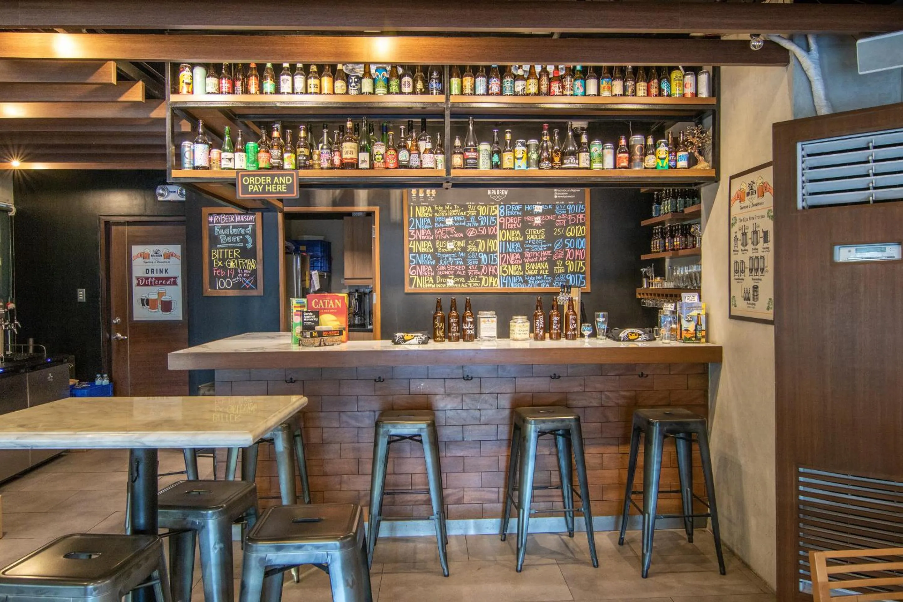 Lounge or bar in Solace Hotel