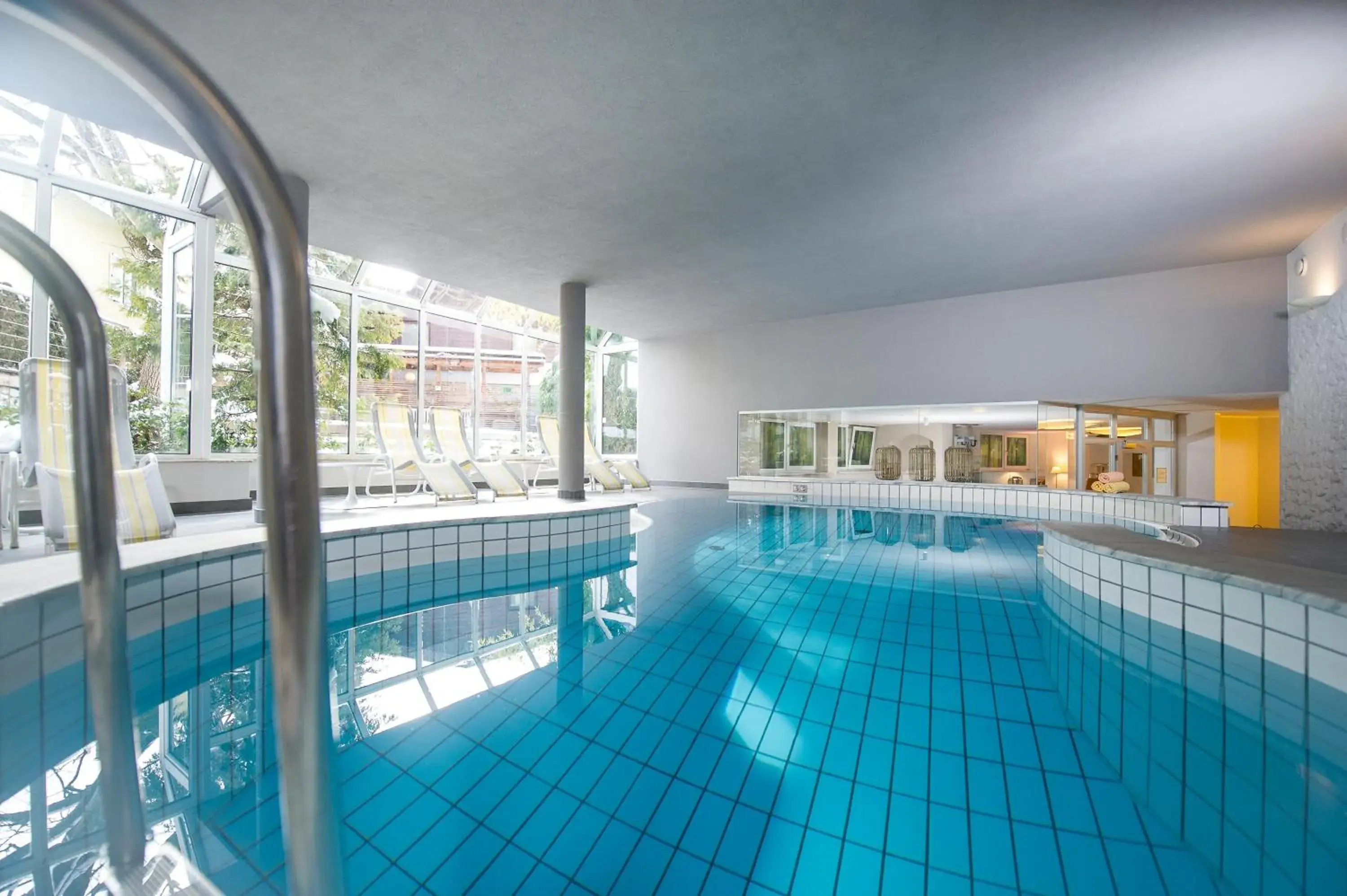 Swimming Pool in Hotel Moserhof