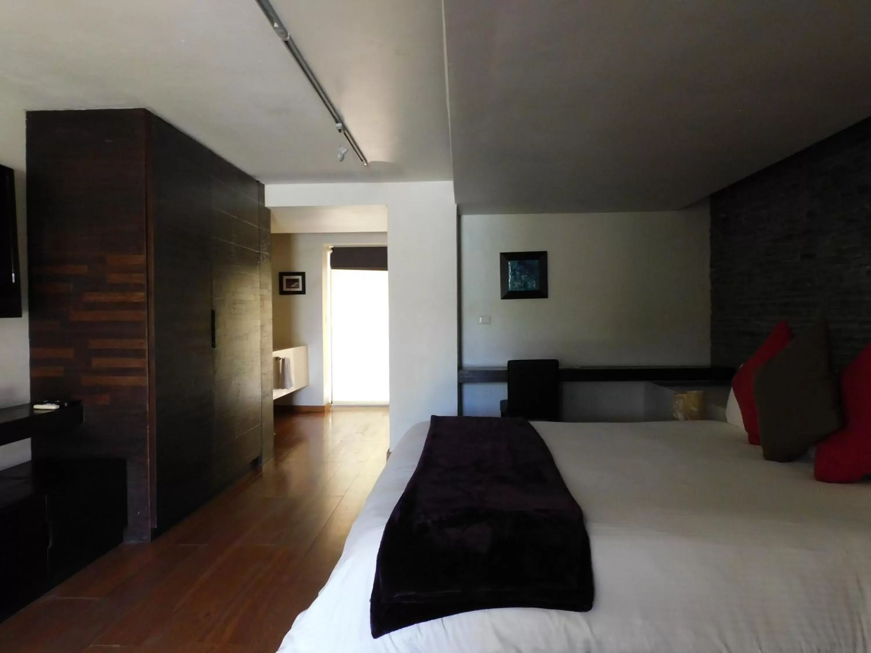 Bedroom, Bed in Hotel & Spa Luna Canela Boutique