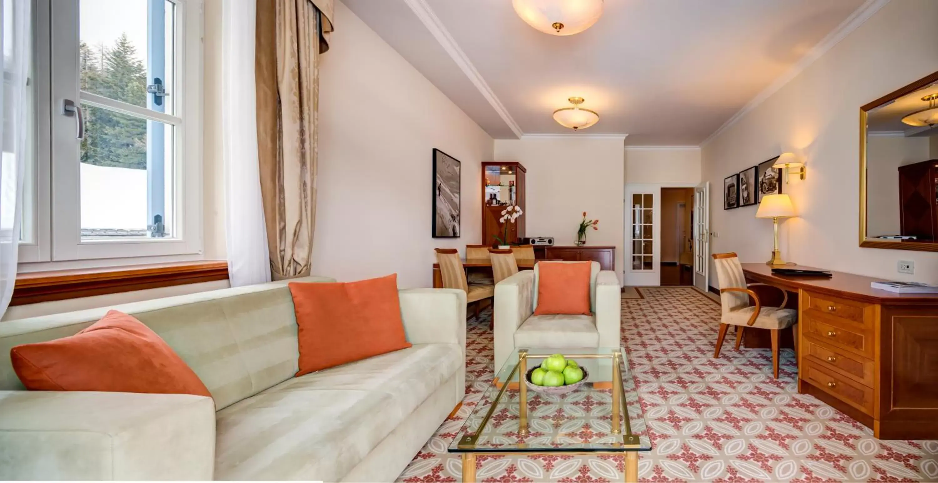 Living room, Seating Area in Grand Hotel des Bains Kempinski