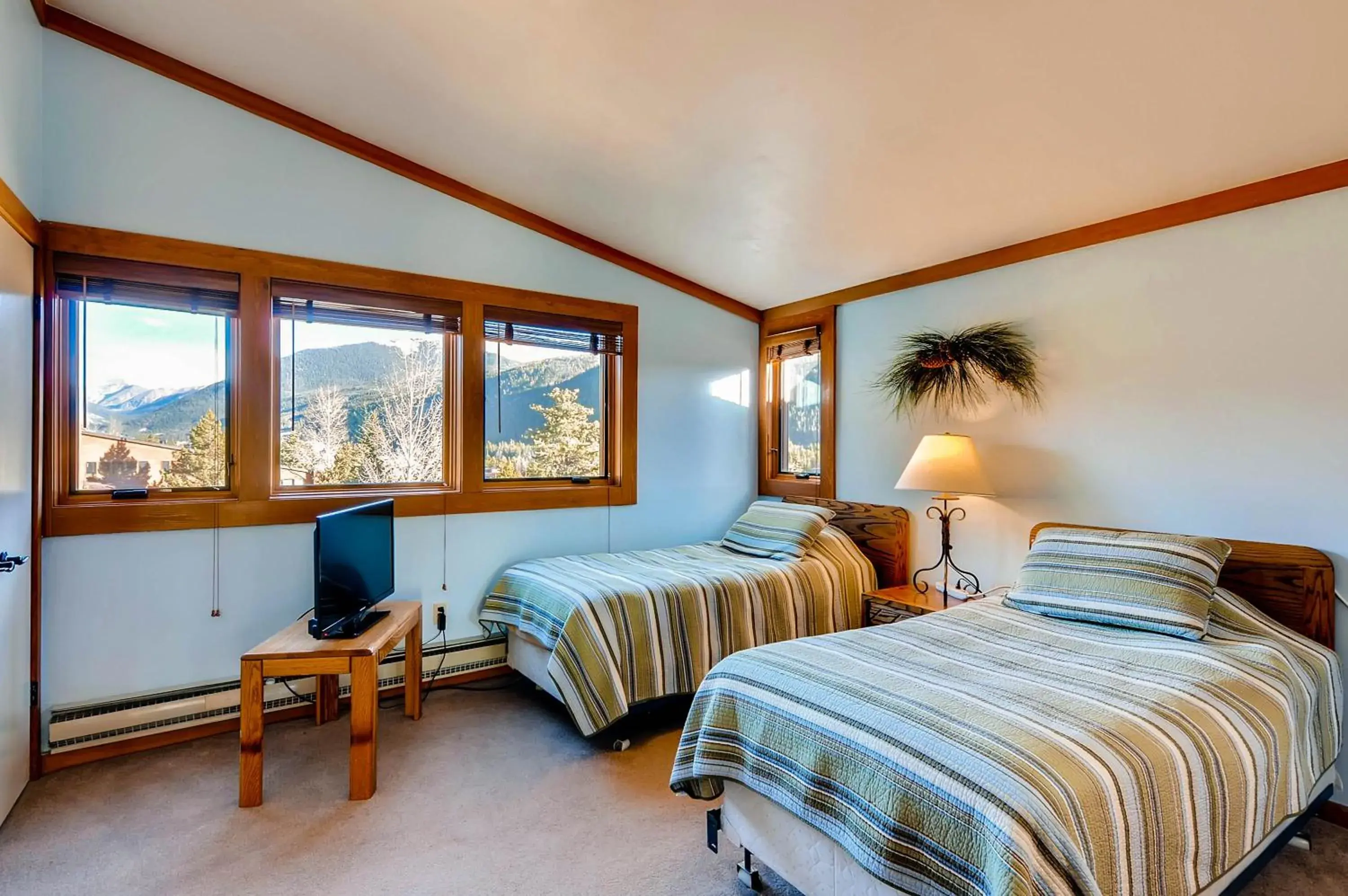 Bed in Aspen Ridge Condominiums by Keystone Resort