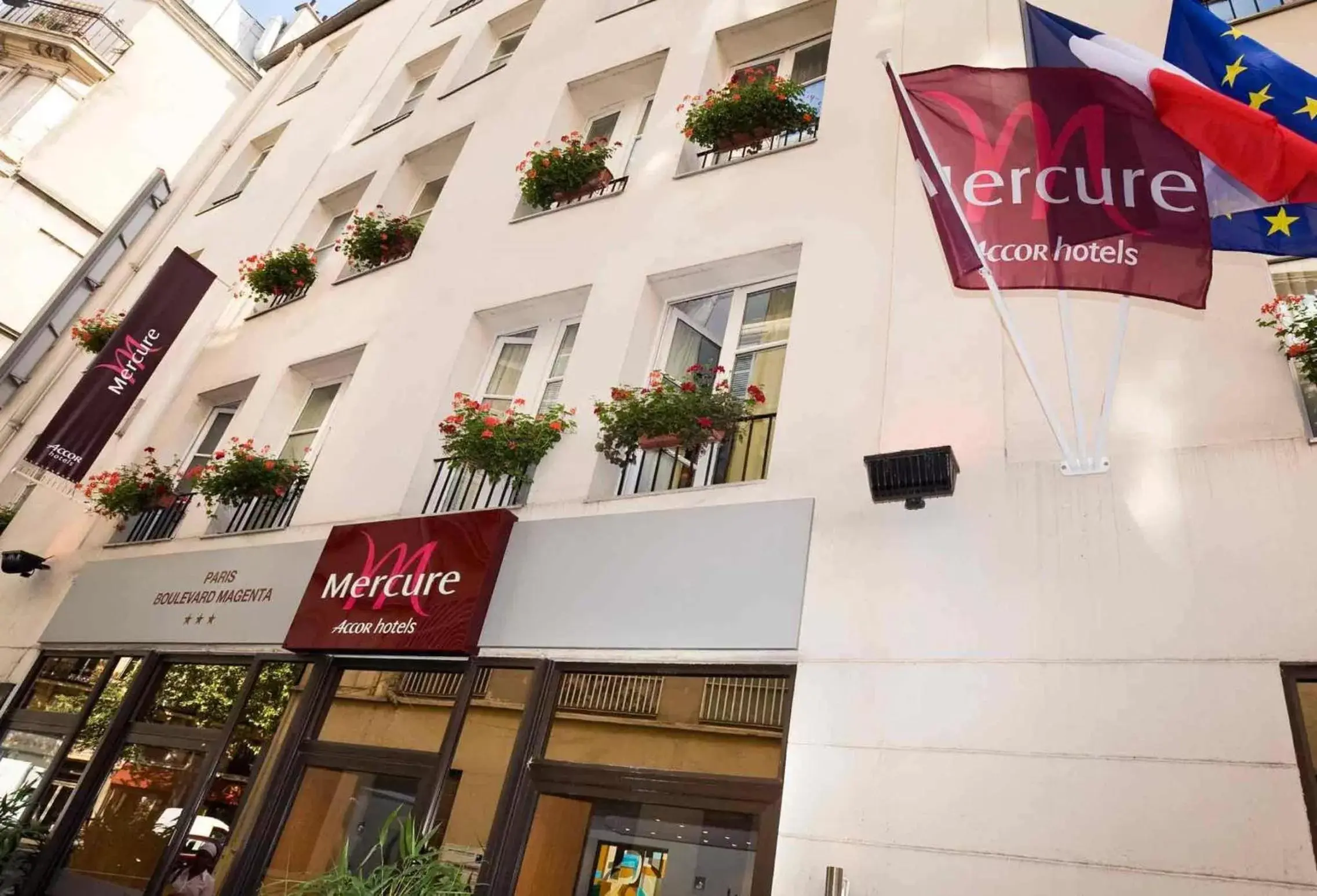 Property building in Mercure Paris Gare de l'Est Property building in Mercure Paris Gare de l'Est
