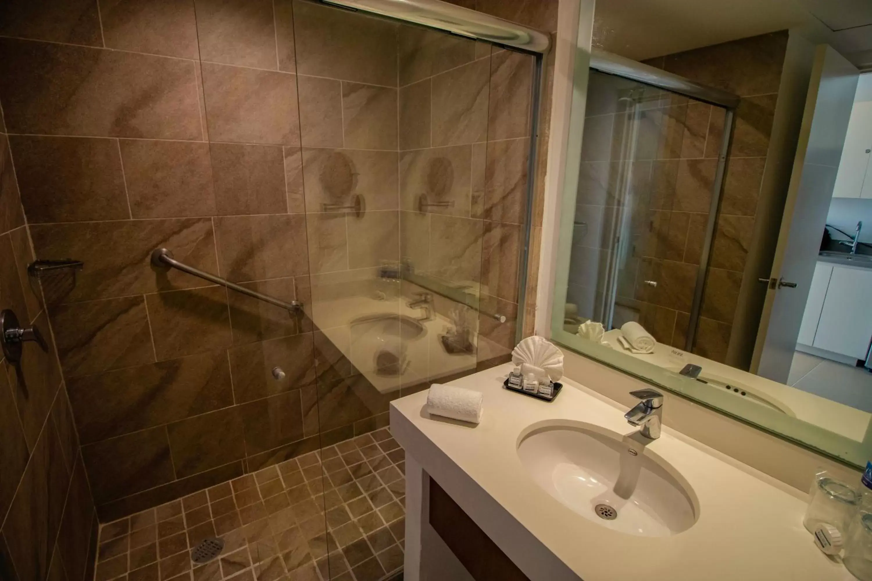 Toilet, Bathroom in Star Palace Beach Hotel