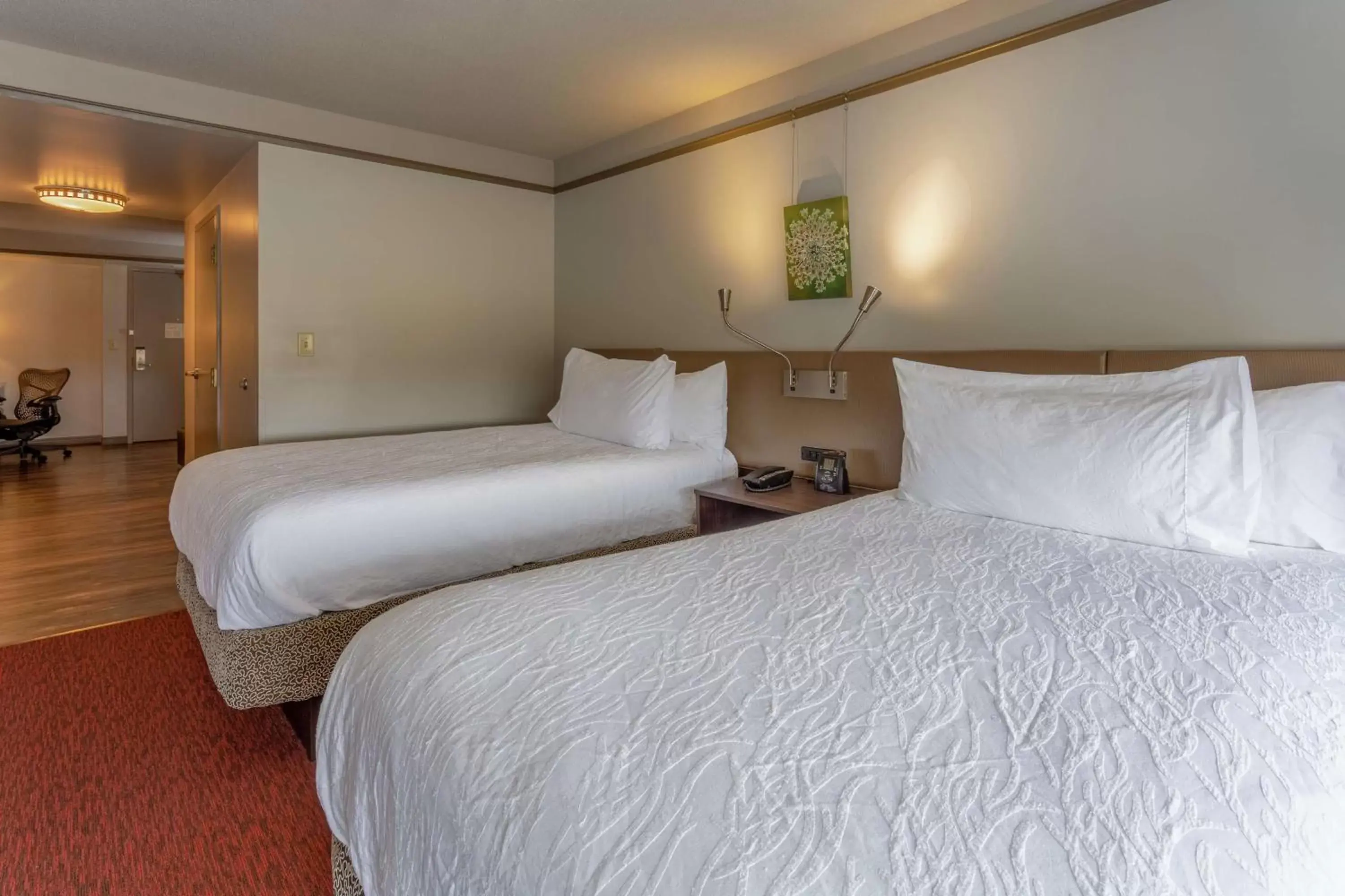 Bedroom, Bed in Hilton Garden Inn Owings Mills