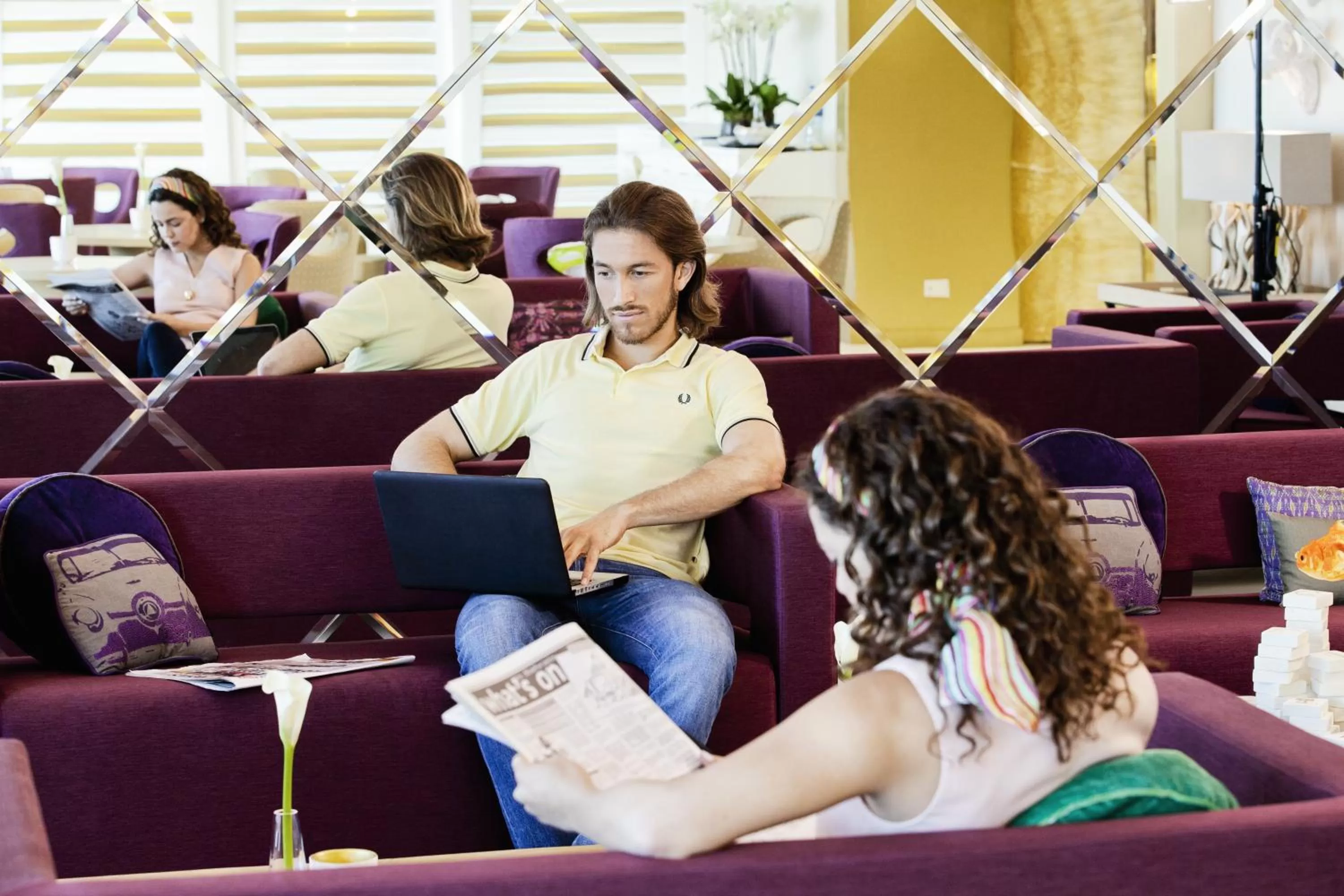 Communal lounge/ TV room in The Domain Bahrain Hotel and Spa - Adults Friendly 16 Years Plus