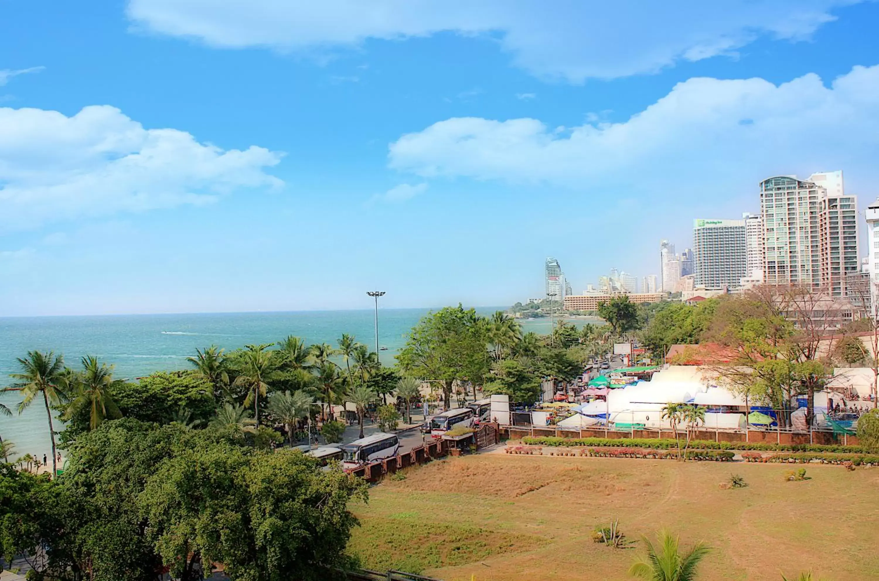 Beach in Mera Mare Pattaya