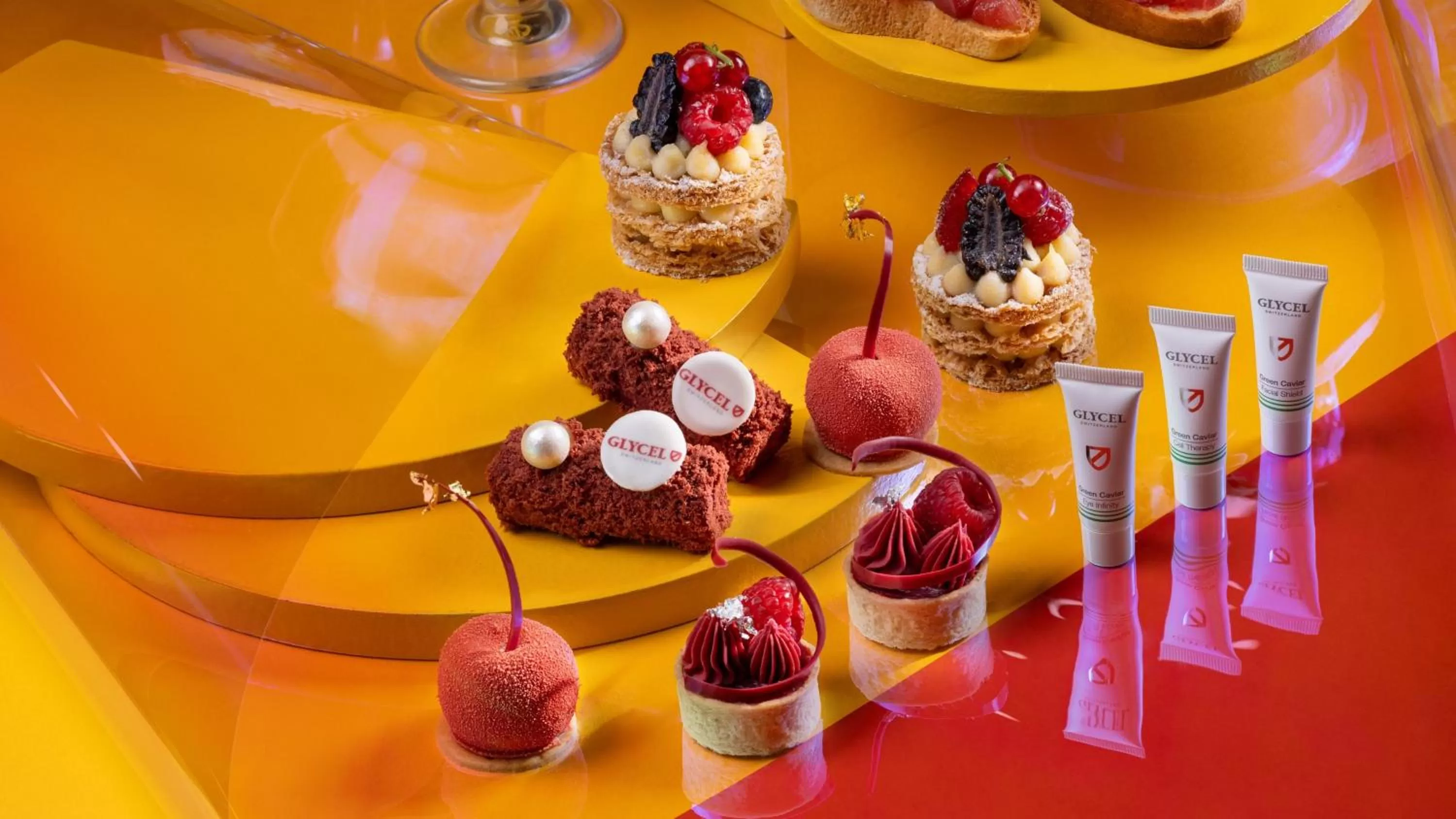 Restaurant/places to eat in Crowne Plaza Hong Kong Kowloon East by IHG