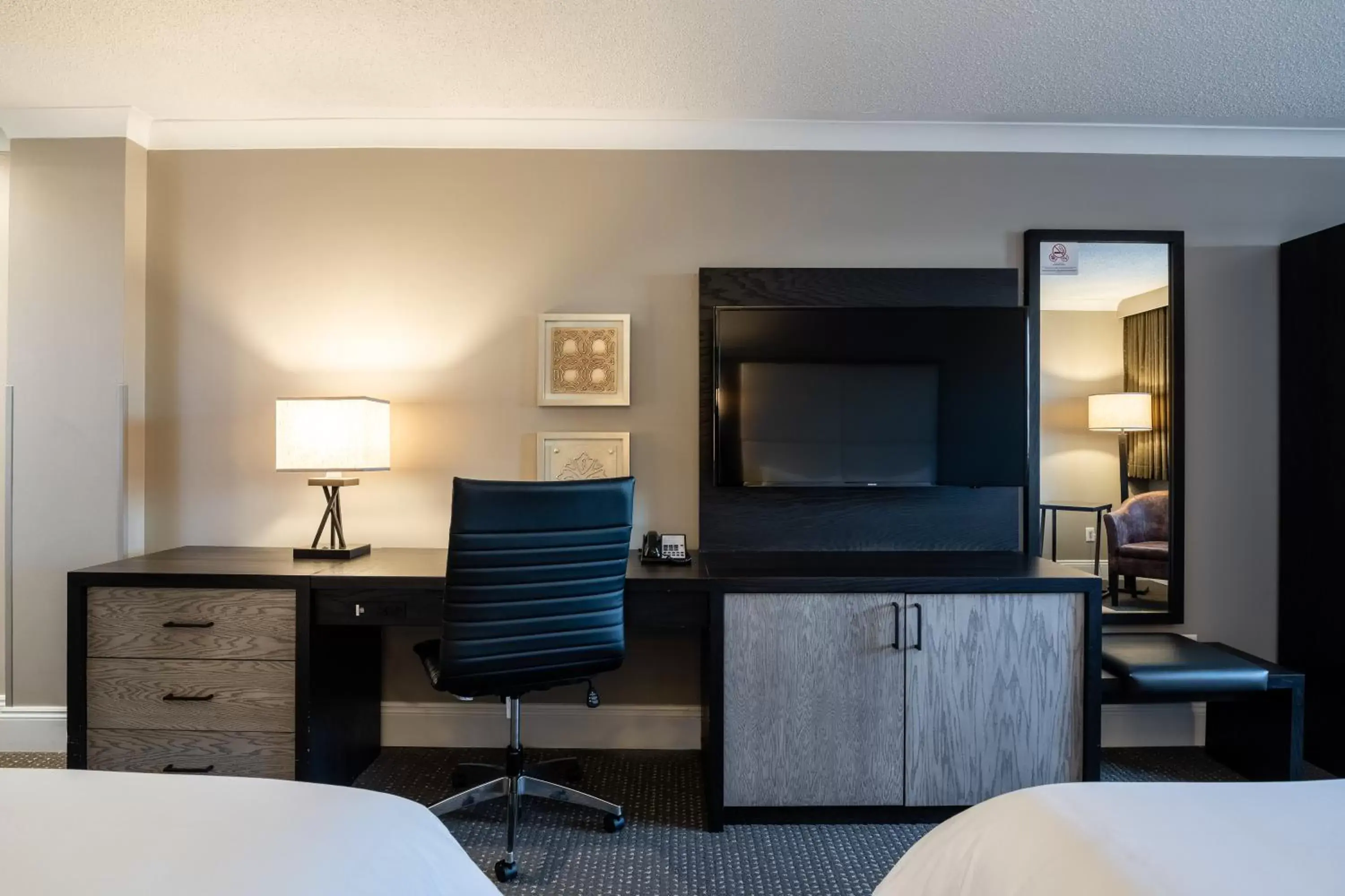 Bed, TV/Entertainment Center in Crowne Plaza Hotel Moncton Downtown, an IHG Hotel