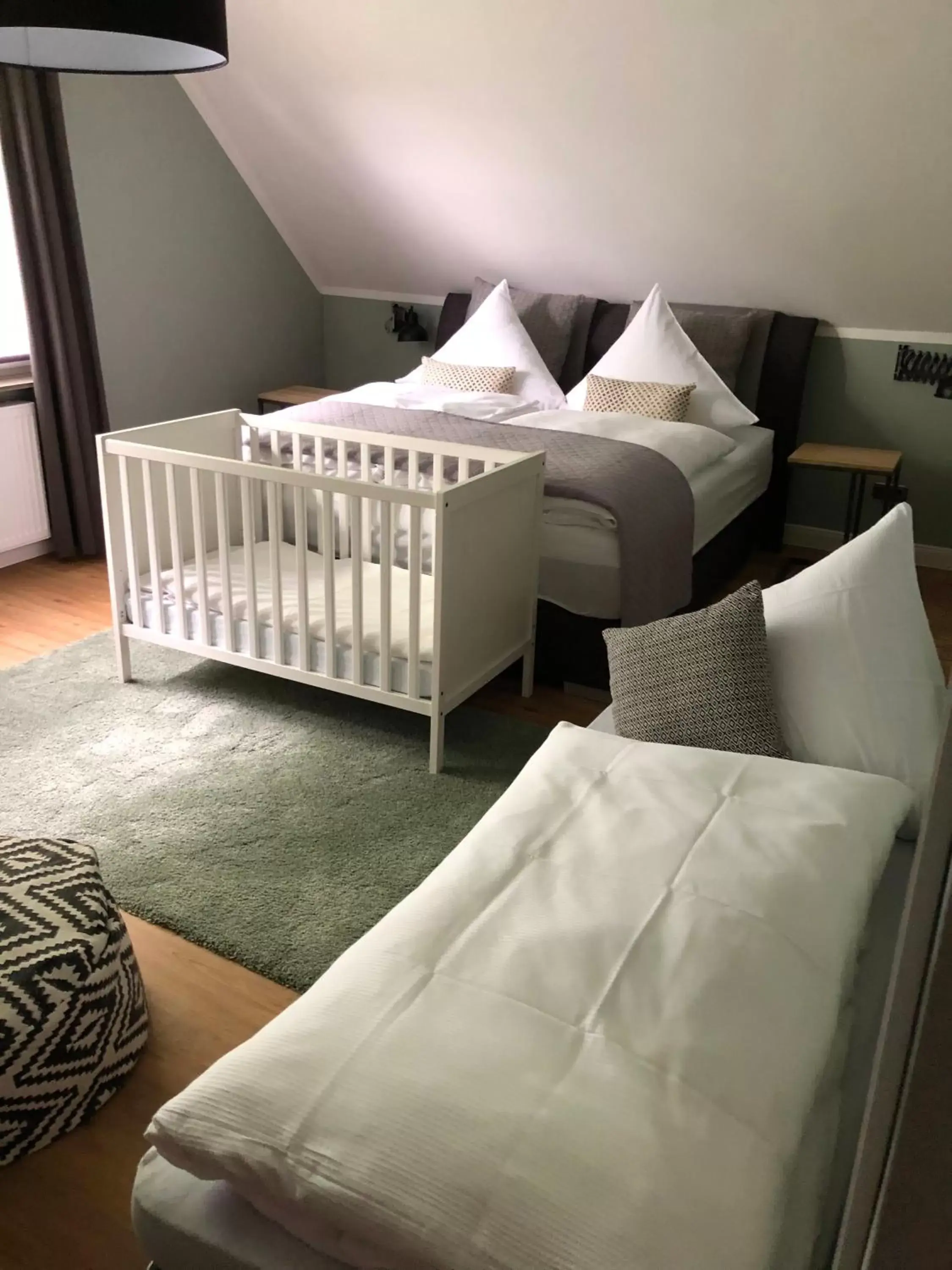 Deluxe Double or Twin Room - single occupancy in Boutique Hotel Lindenhof, Bed & Breakfast Deluxe Double or Twin Room - single occupancy in Boutique Hotel Lindenhof, Bed & Breakfast