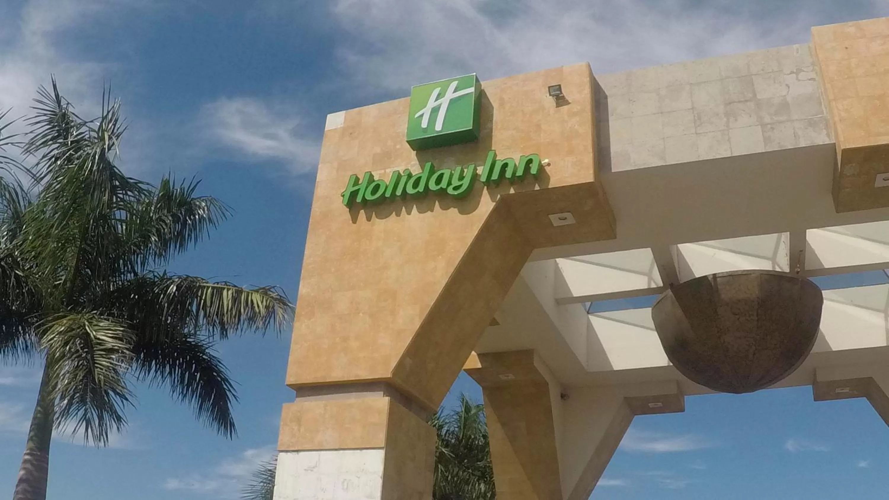 Property building in Holiday Inn - Villahermosa Aeropuerto by IHG