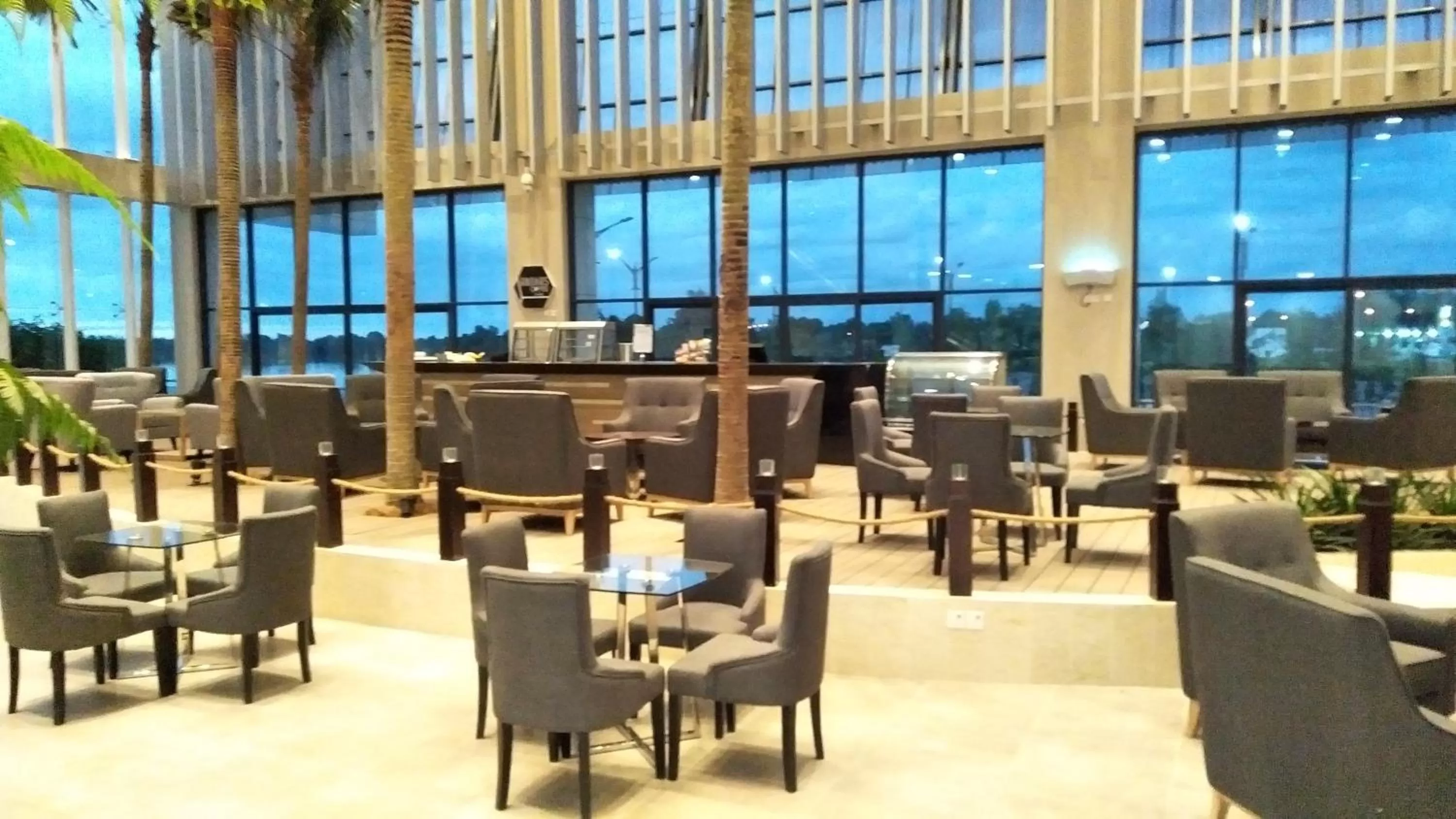 Restaurant/places to eat in UCSI Hotel Kuching