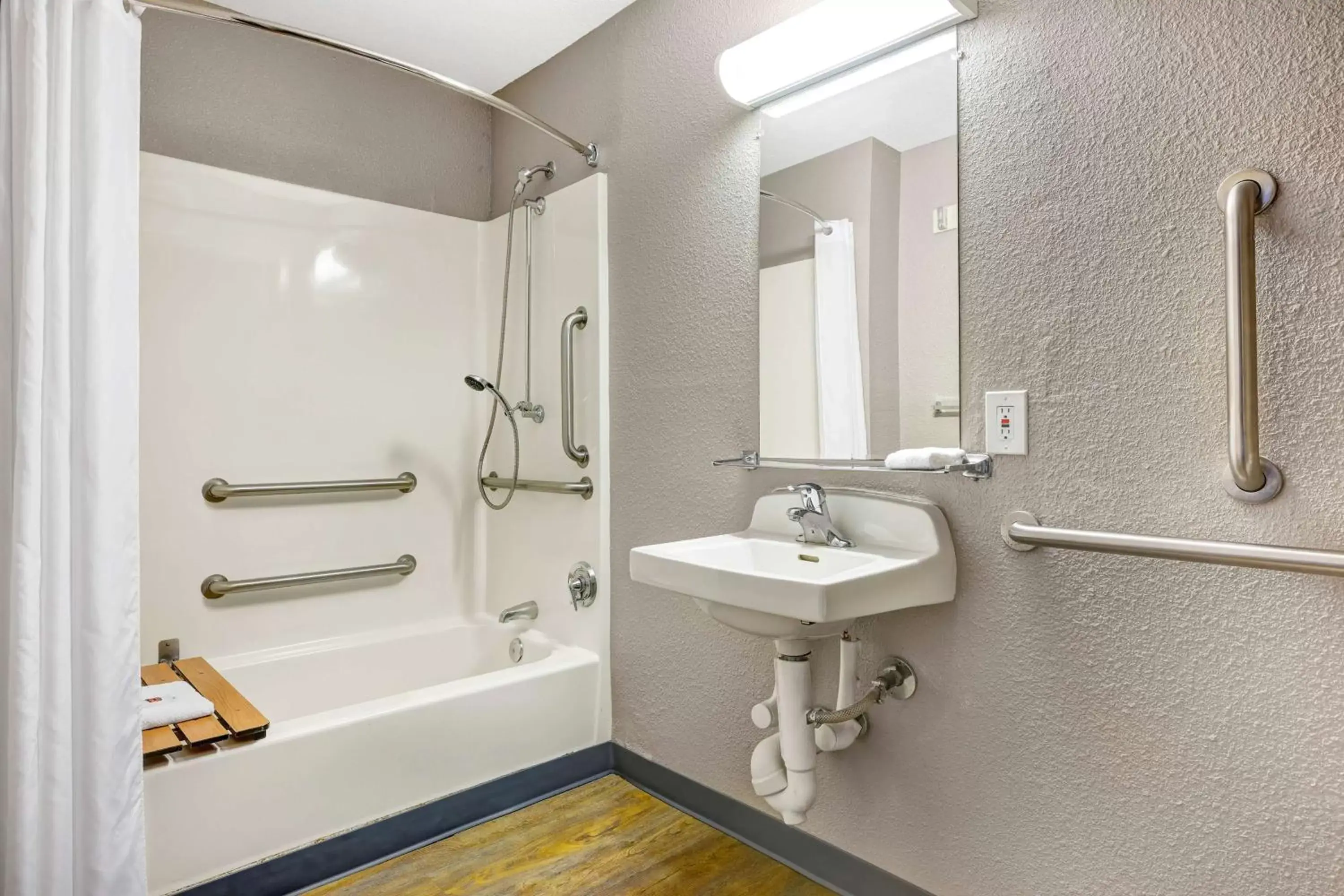 Photo of the whole room, Bathroom in Motel 6-Issaquah, WA - Seattle - East