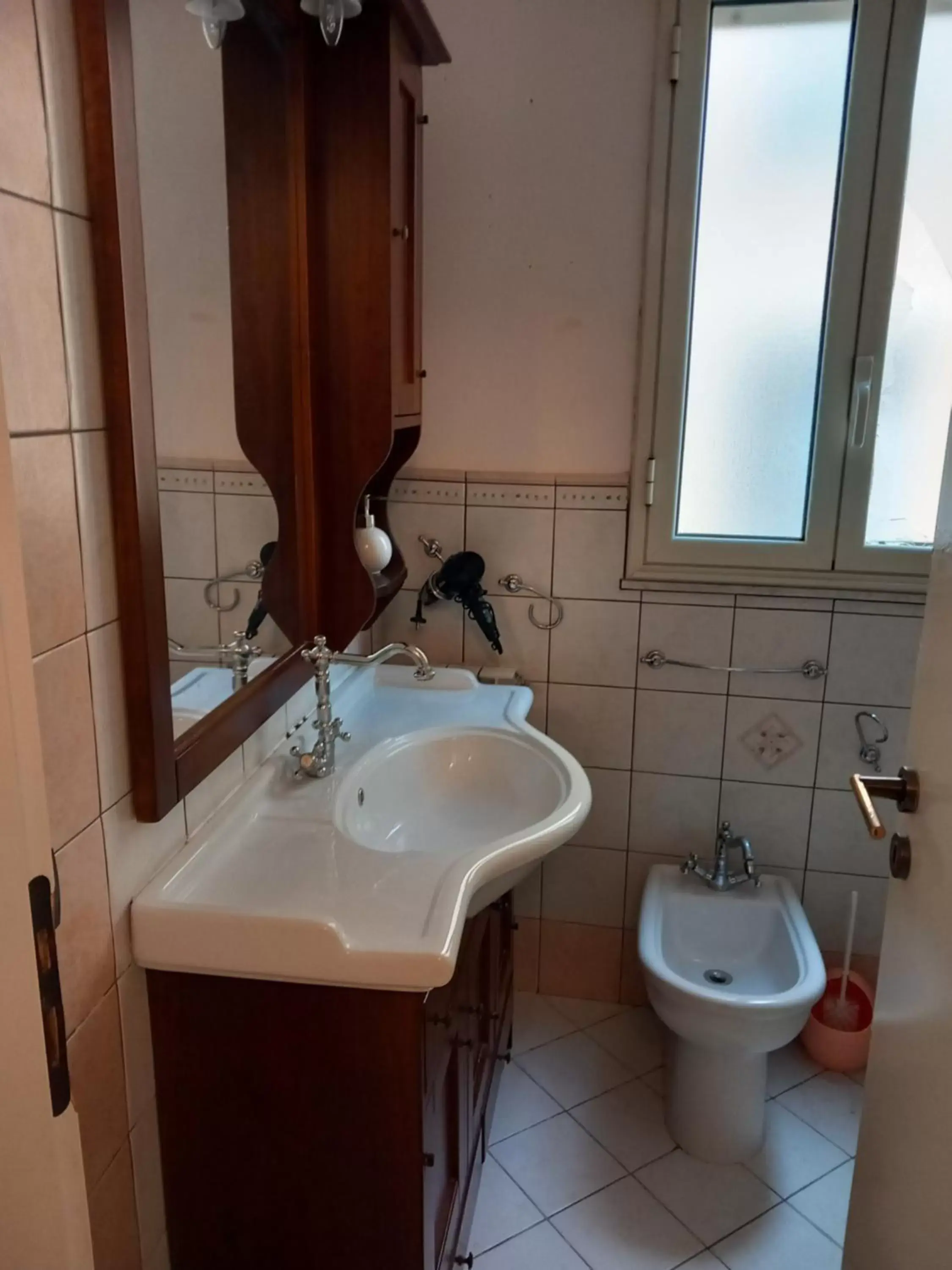 Bathroom in B&B Batarà - "La Terrazza del Centro"