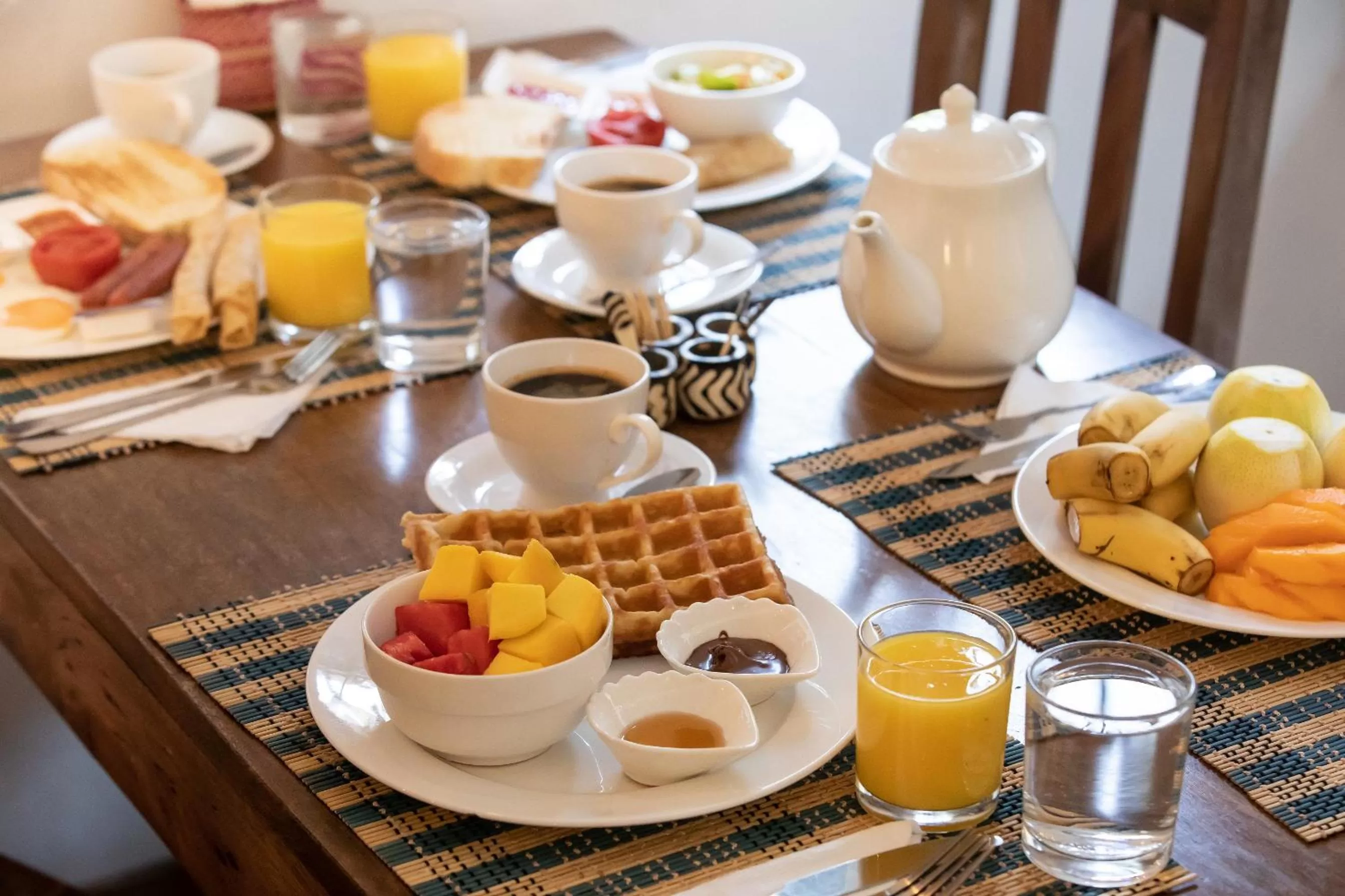 Breakfast in Shoki Shoki Hotel Stone Town