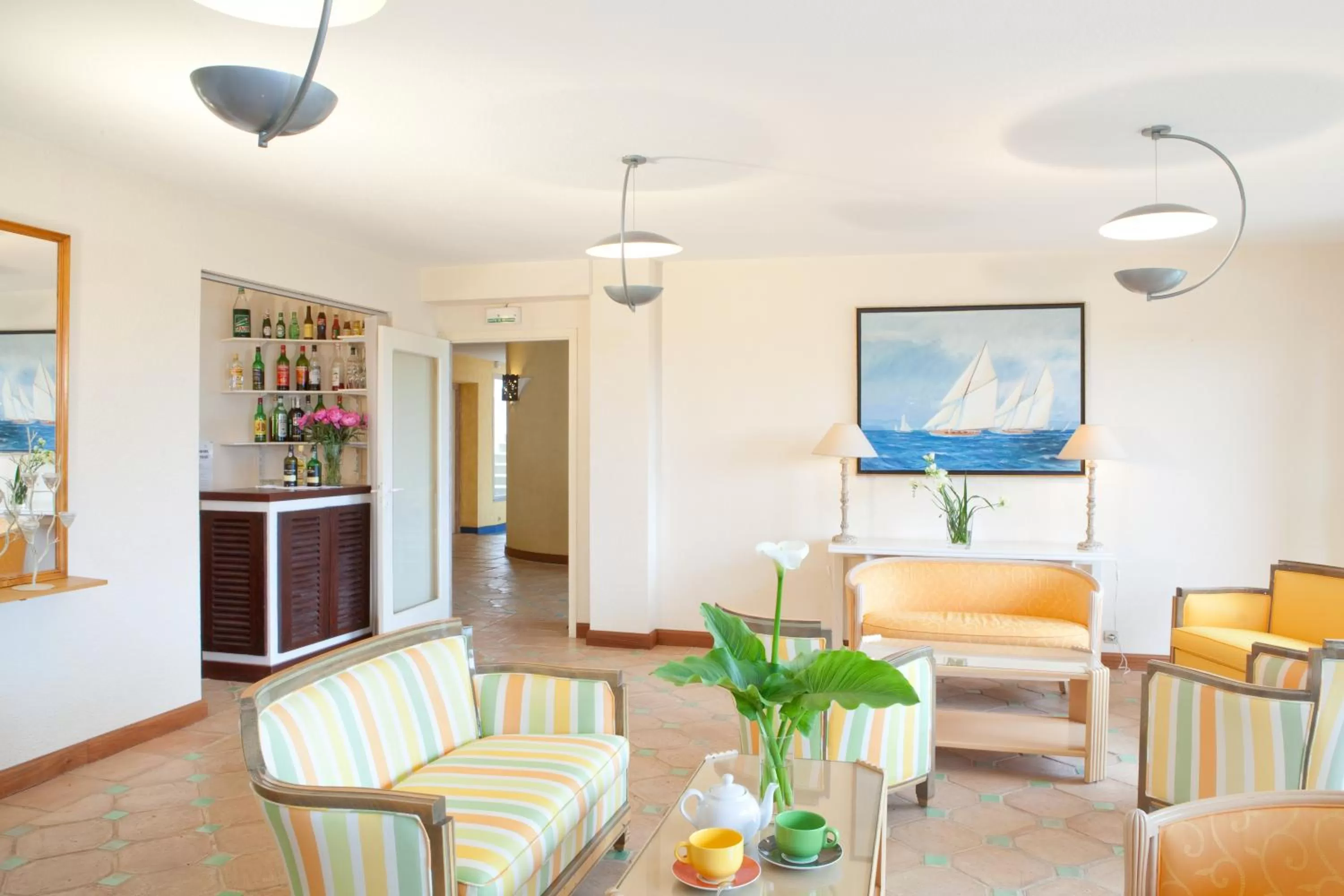 Lounge or bar, Seating Area in Hotel Le Toeno