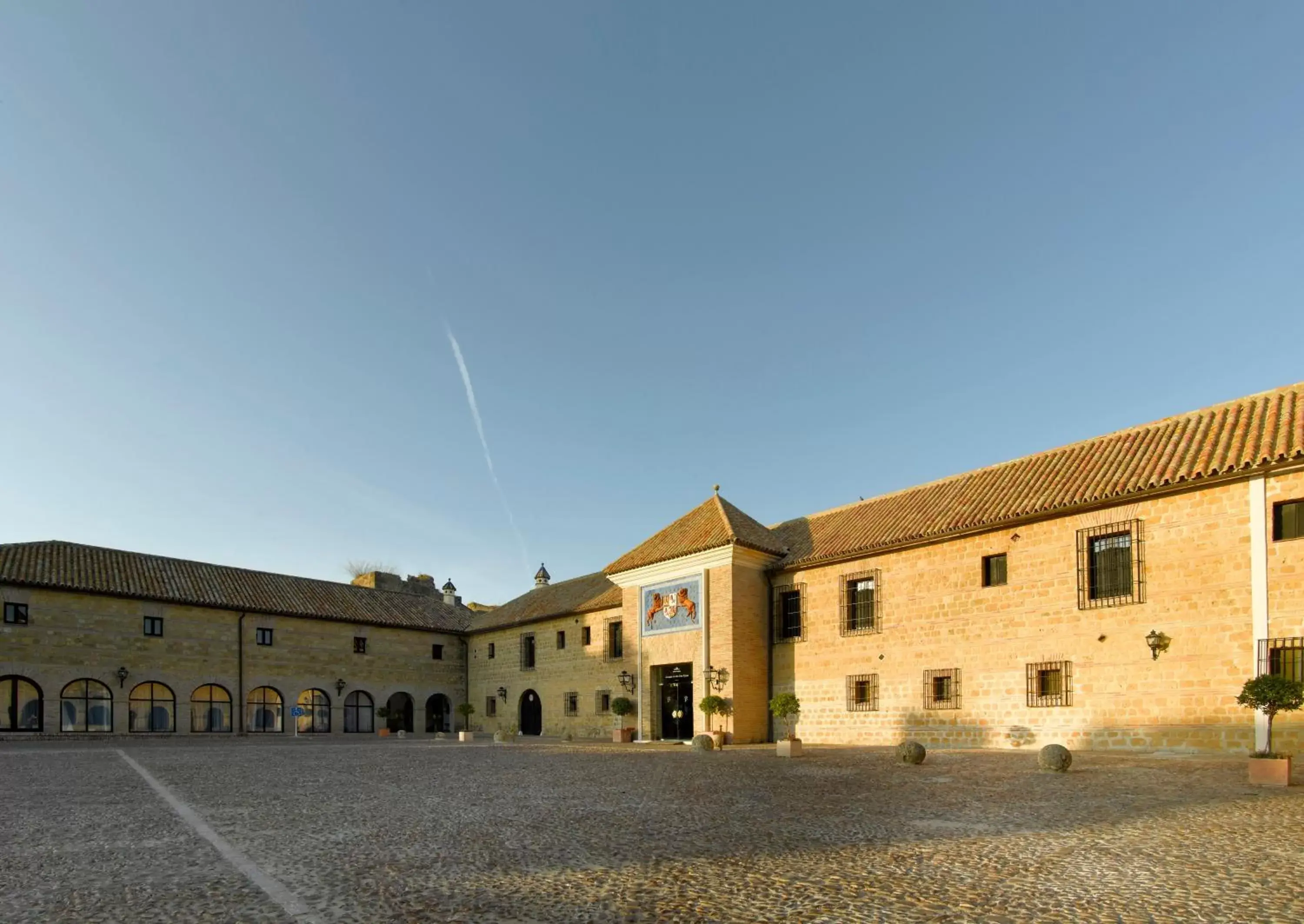 Facade/entrance, Property Building in Parador de Carmona