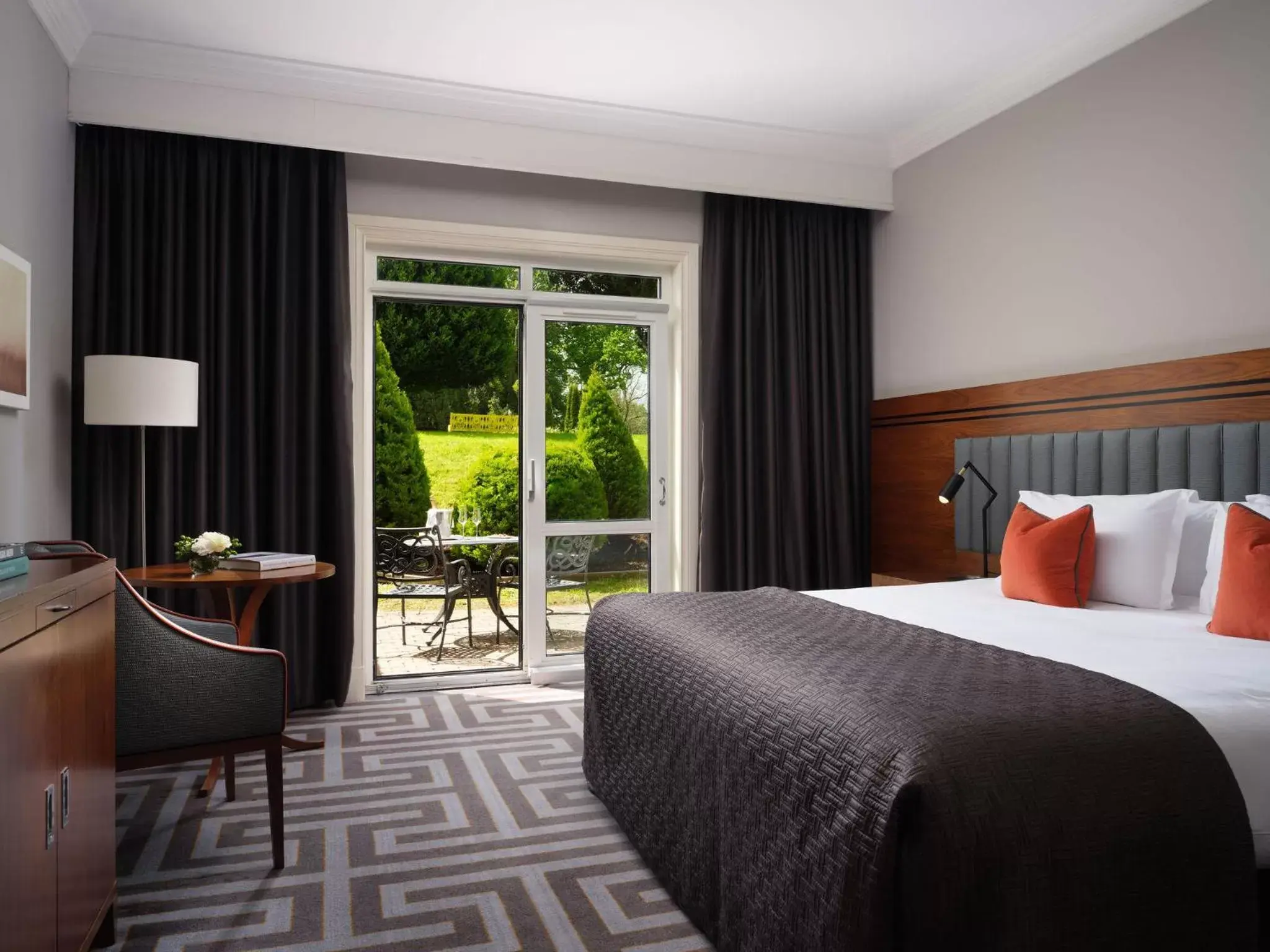 Balcony/Terrace, Bed in Lyrath Estate Balcony/Terrace, Bed in Lyrath Estate