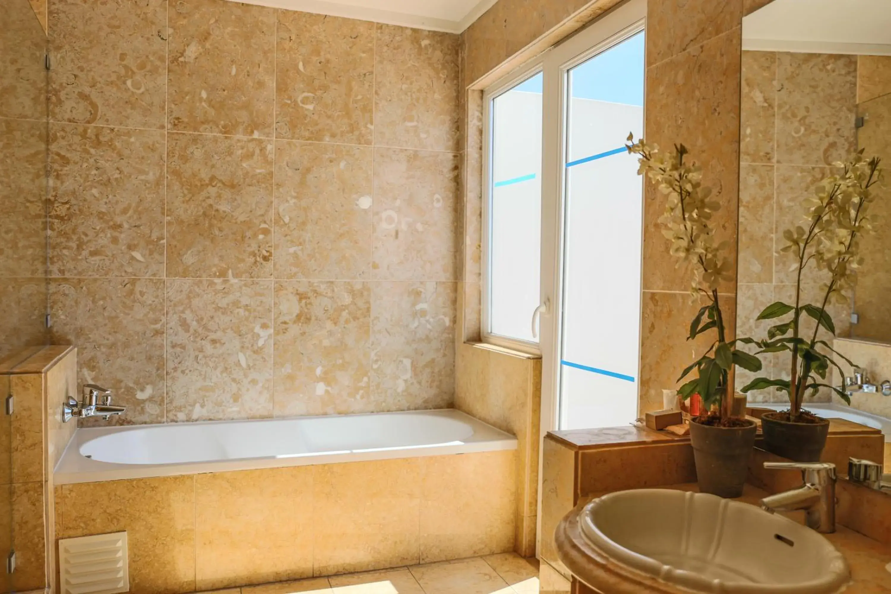 Shower in Boa Vista Hotel & Spa - Adults Only