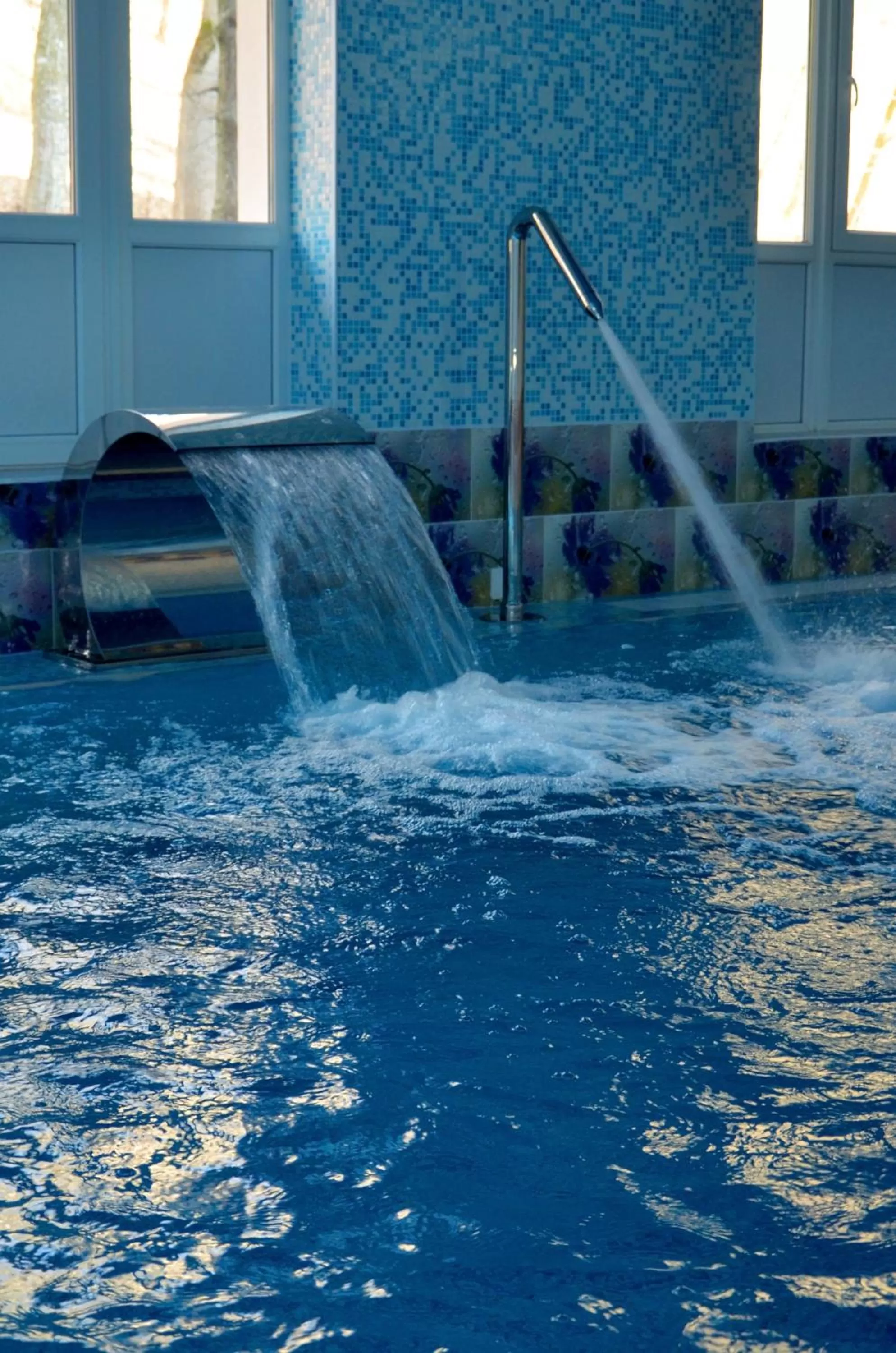 Swimming pool in Perlyna Podillyа