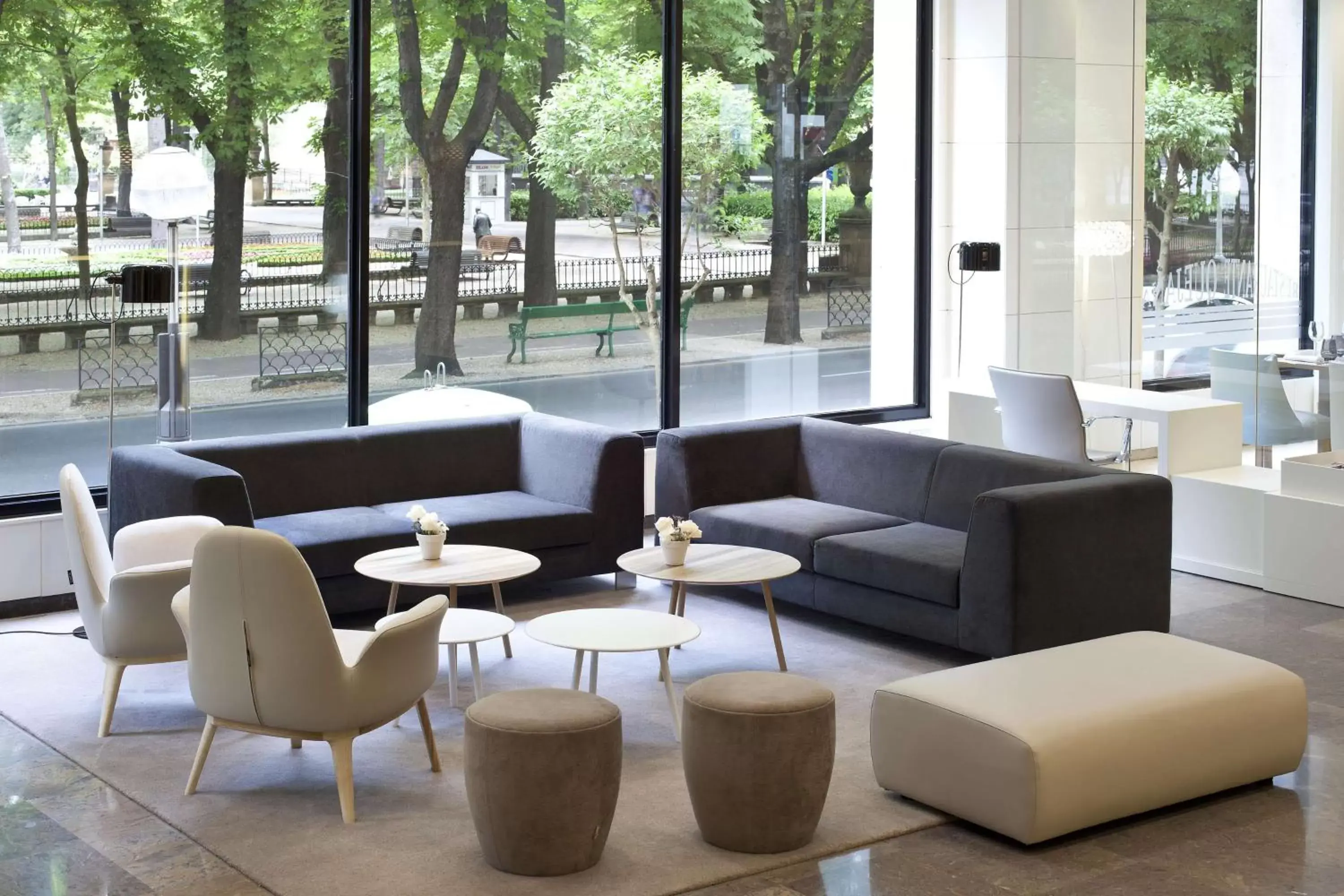 Lobby or reception, Seating Area in NH Canciller Ayala Vitoria
