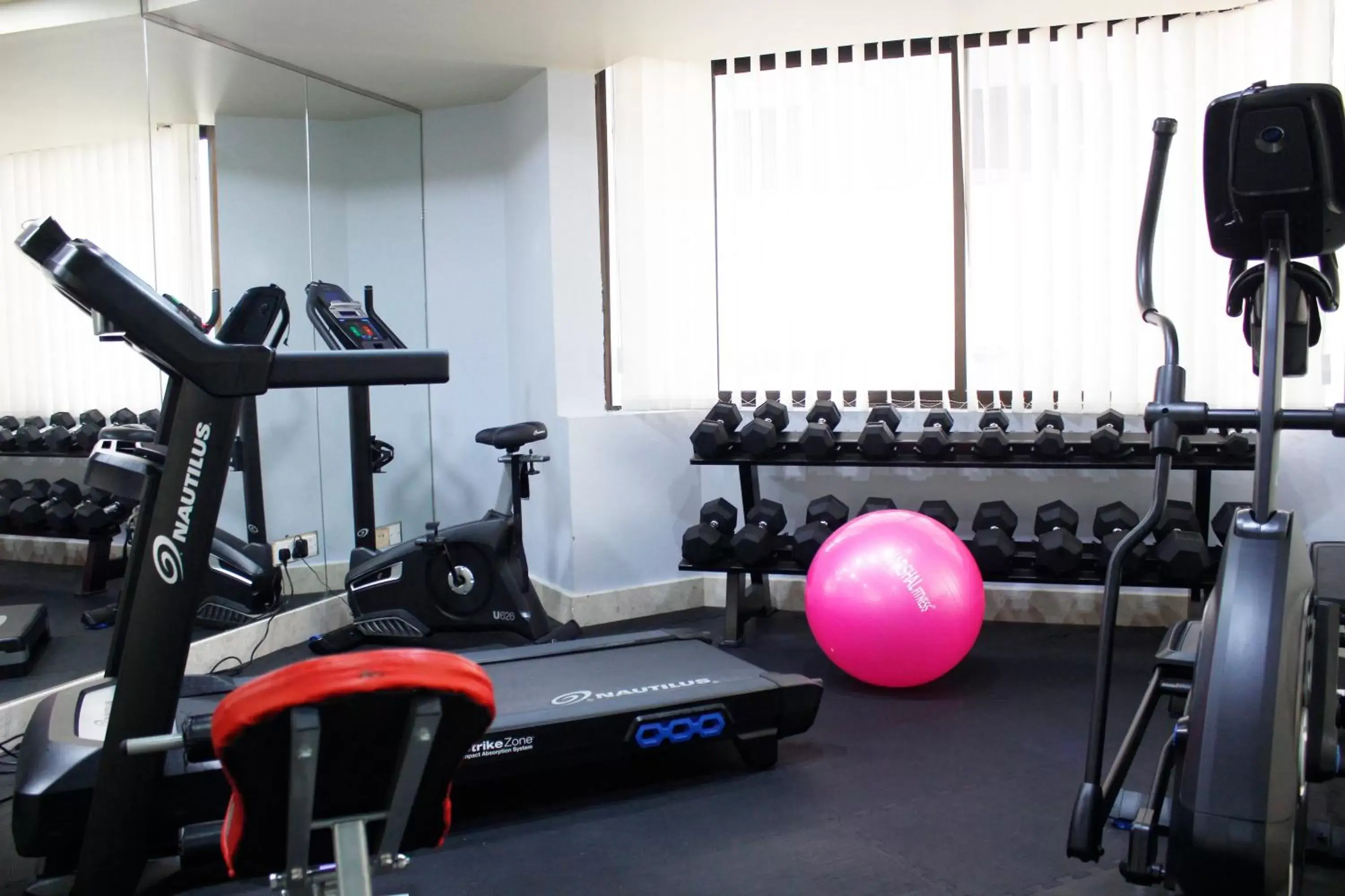 Property building, Fitness Center/Facilities in Al Diar Dana Hotel