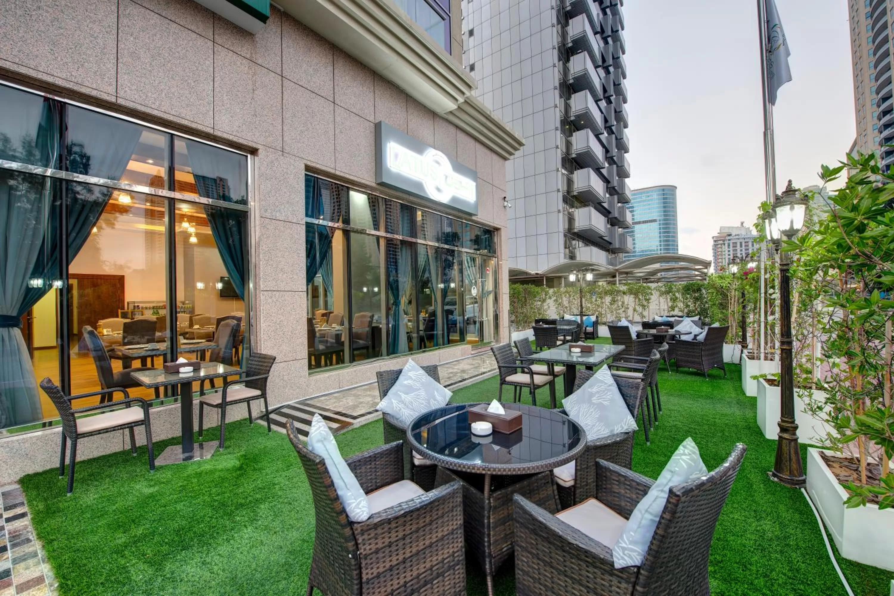 Restaurant/Places to Eat in Class Hotel Apartments